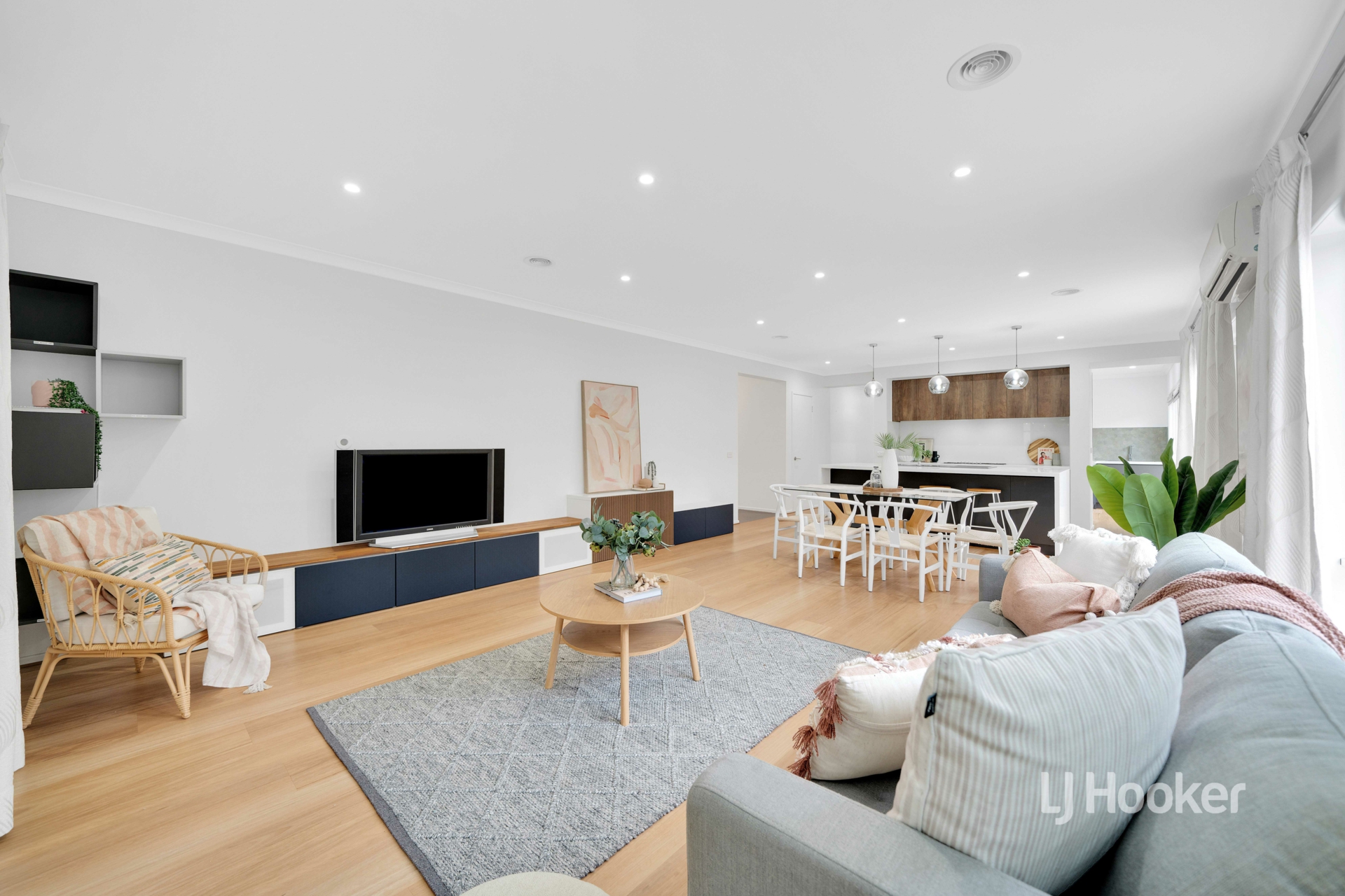 37 Baltic Circuit, POINT COOK