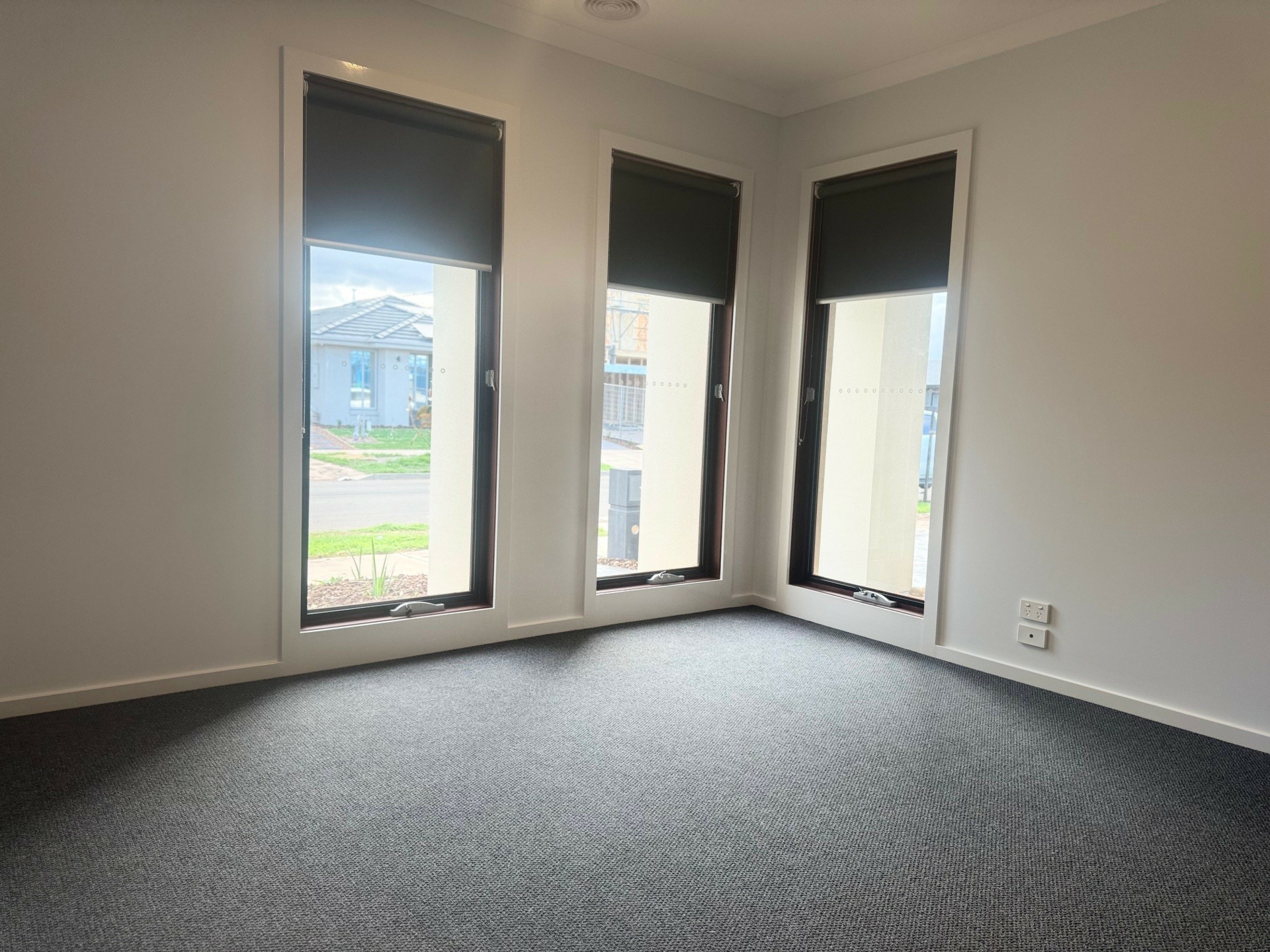 4 Eloquence Road, TARNEIT
