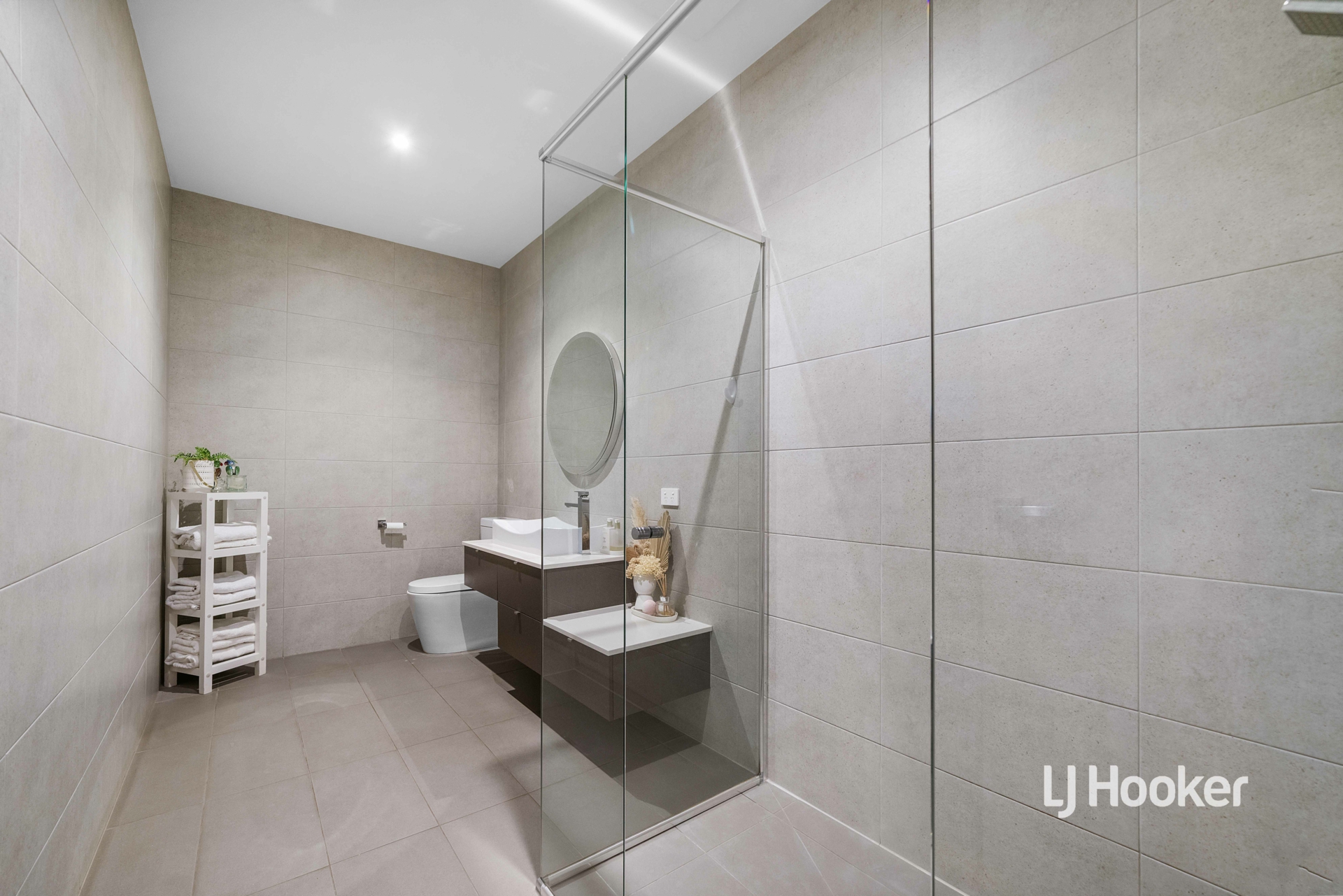 22 Maldive Grove, POINT COOK