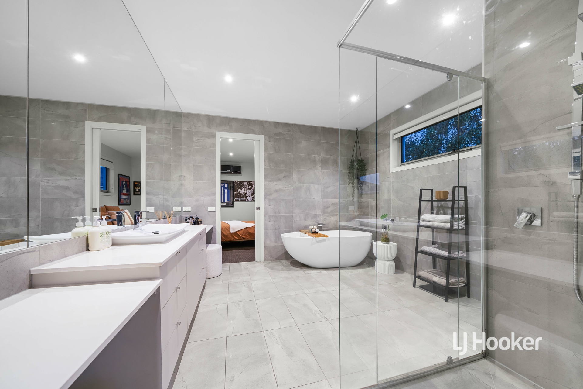 22 Maldive Grove, POINT COOK
