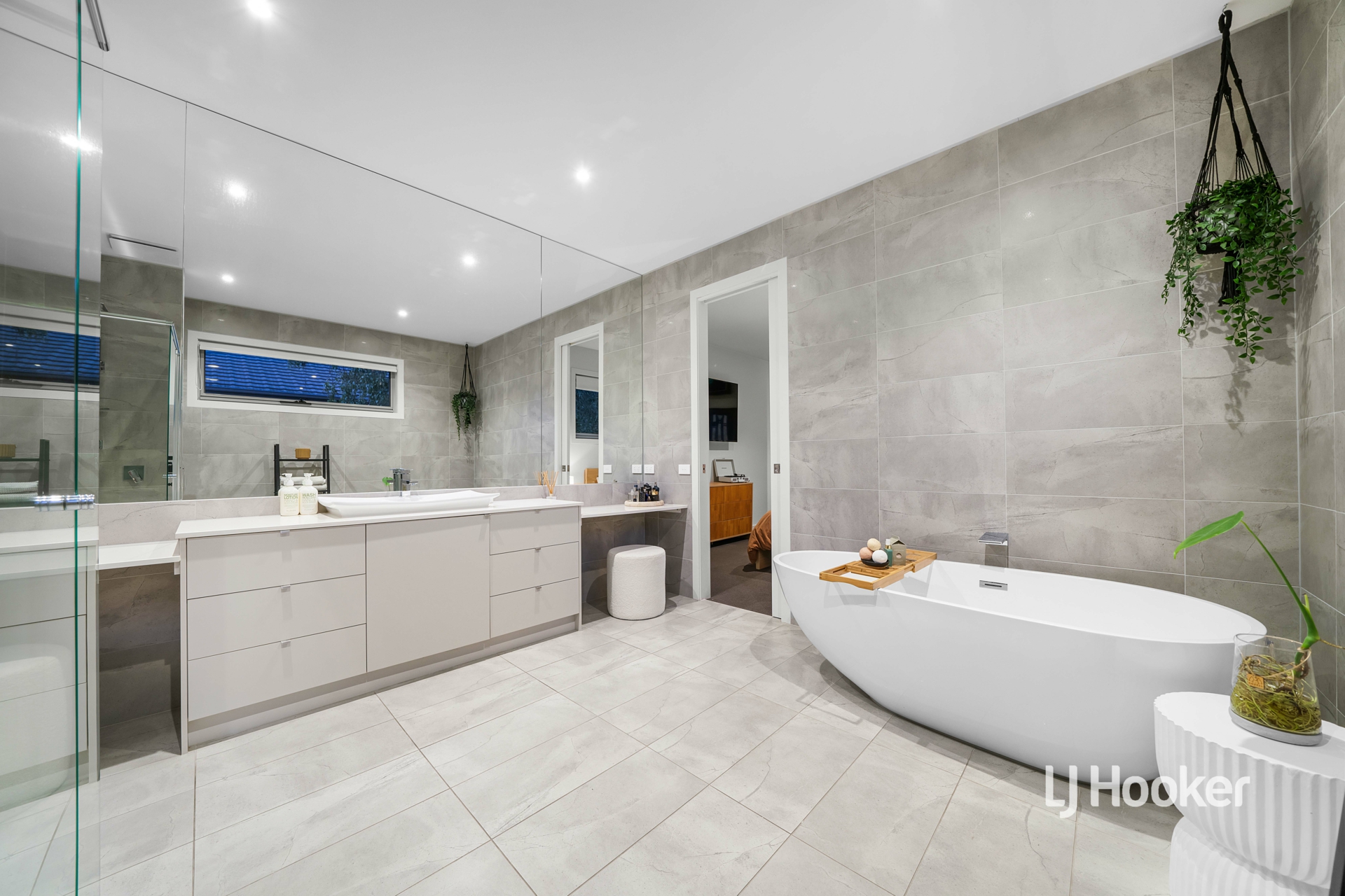 22 Maldive Grove, POINT COOK