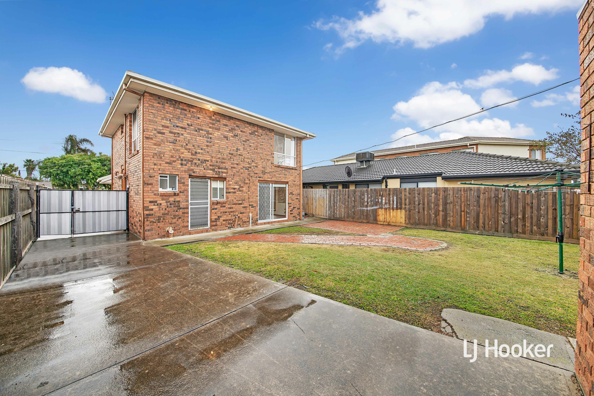 16 Devenport Court, ALTONA MEADOWS