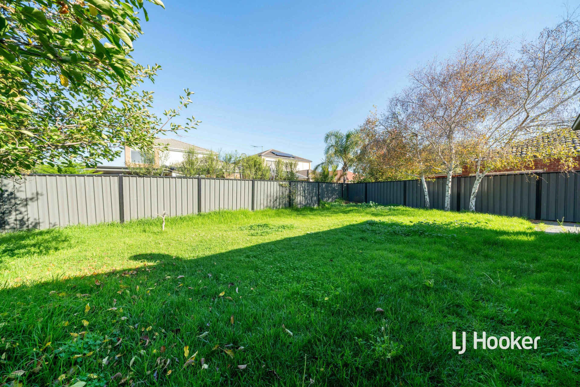 9 Lindsay Gardens, POINT COOK