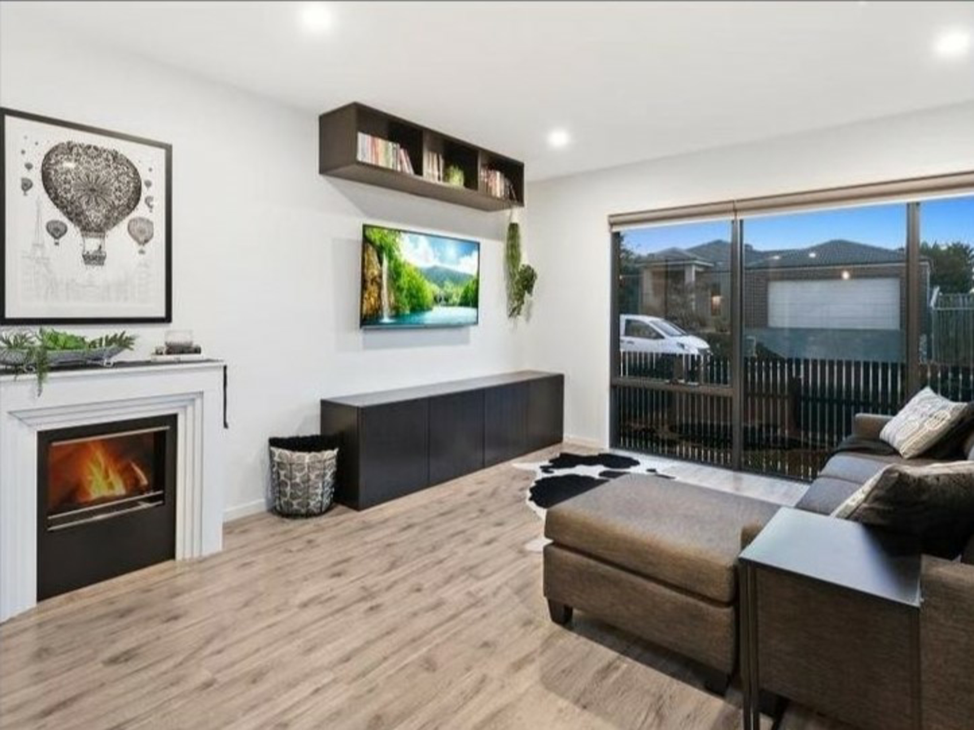 30 Paradise Parade, POINT COOK