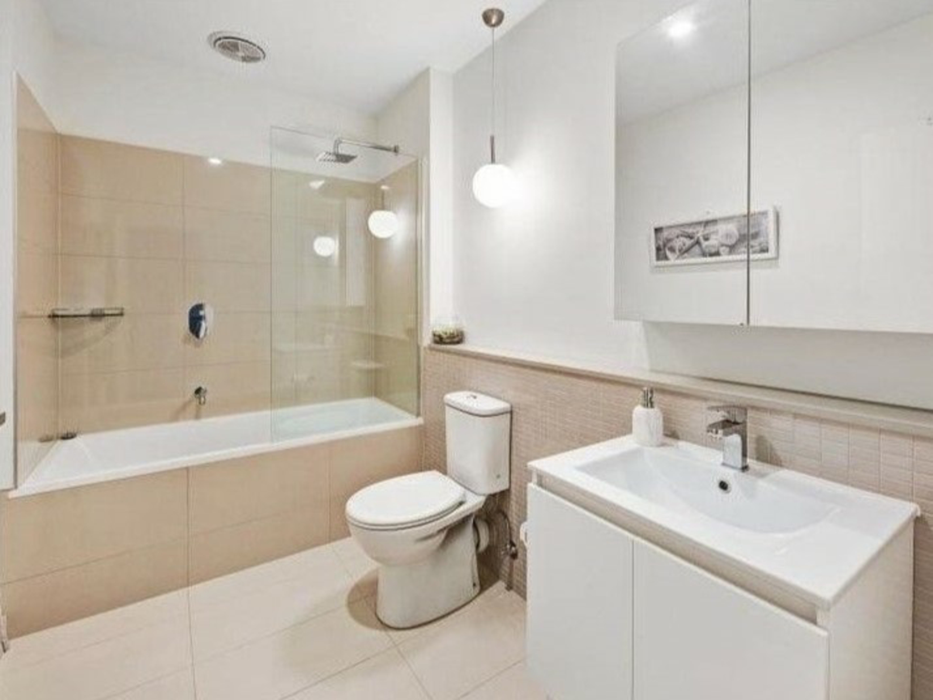 30 Paradise Parade, POINT COOK