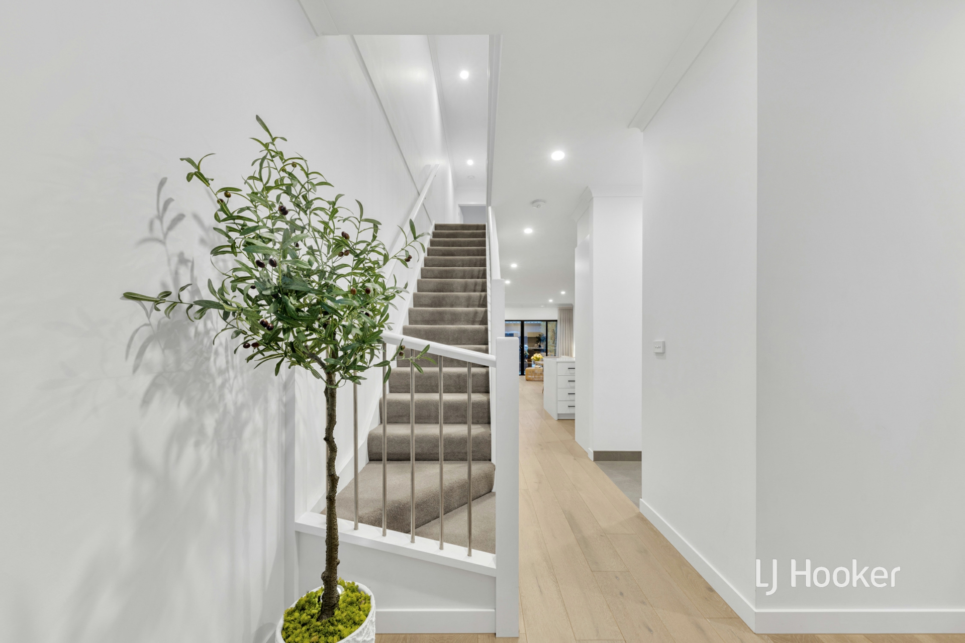 299 Waterhaven Boulevard, POINT COOK