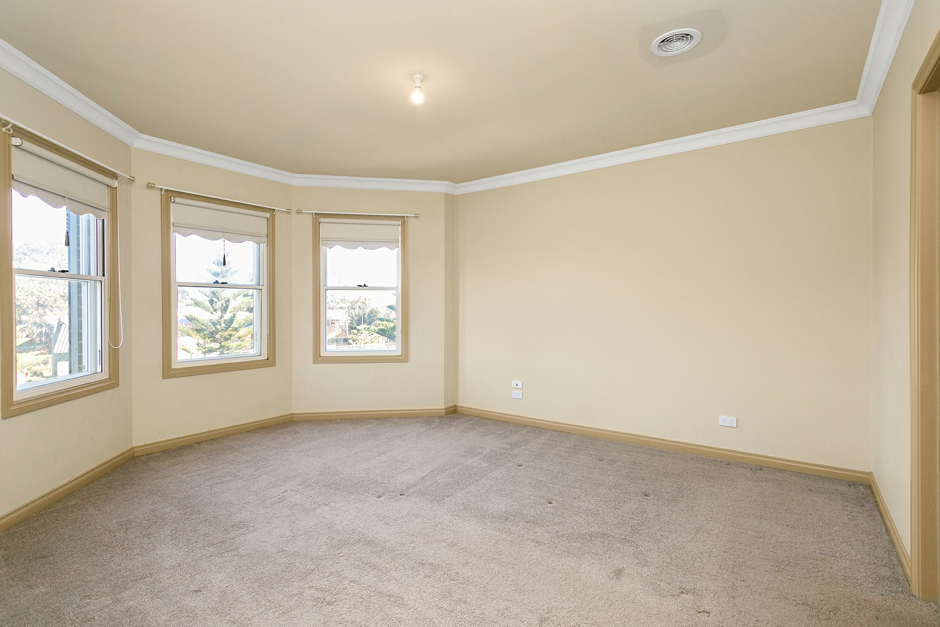 56 Jamieson Way, POINT COOK