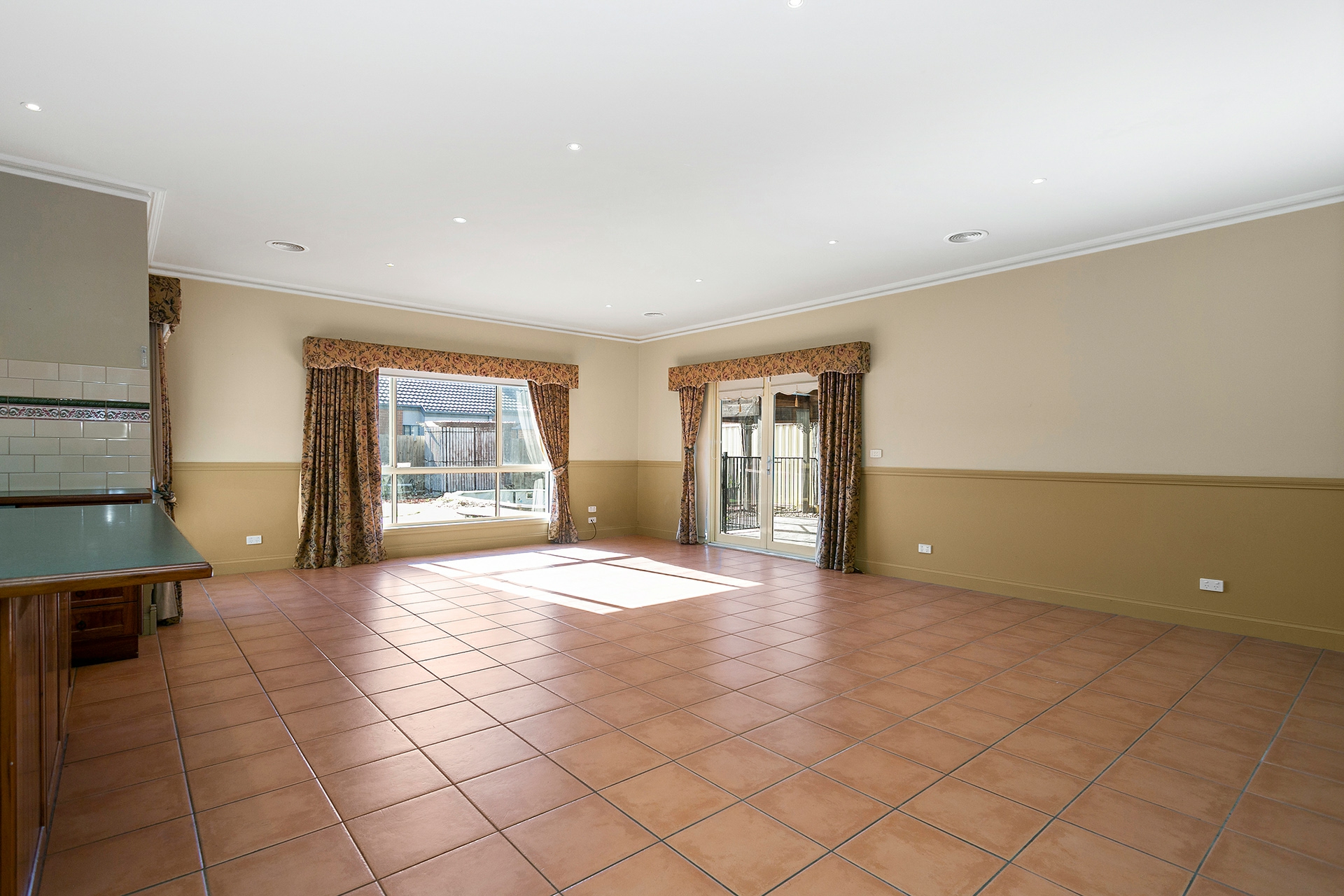 56 Jamieson Way, POINT COOK