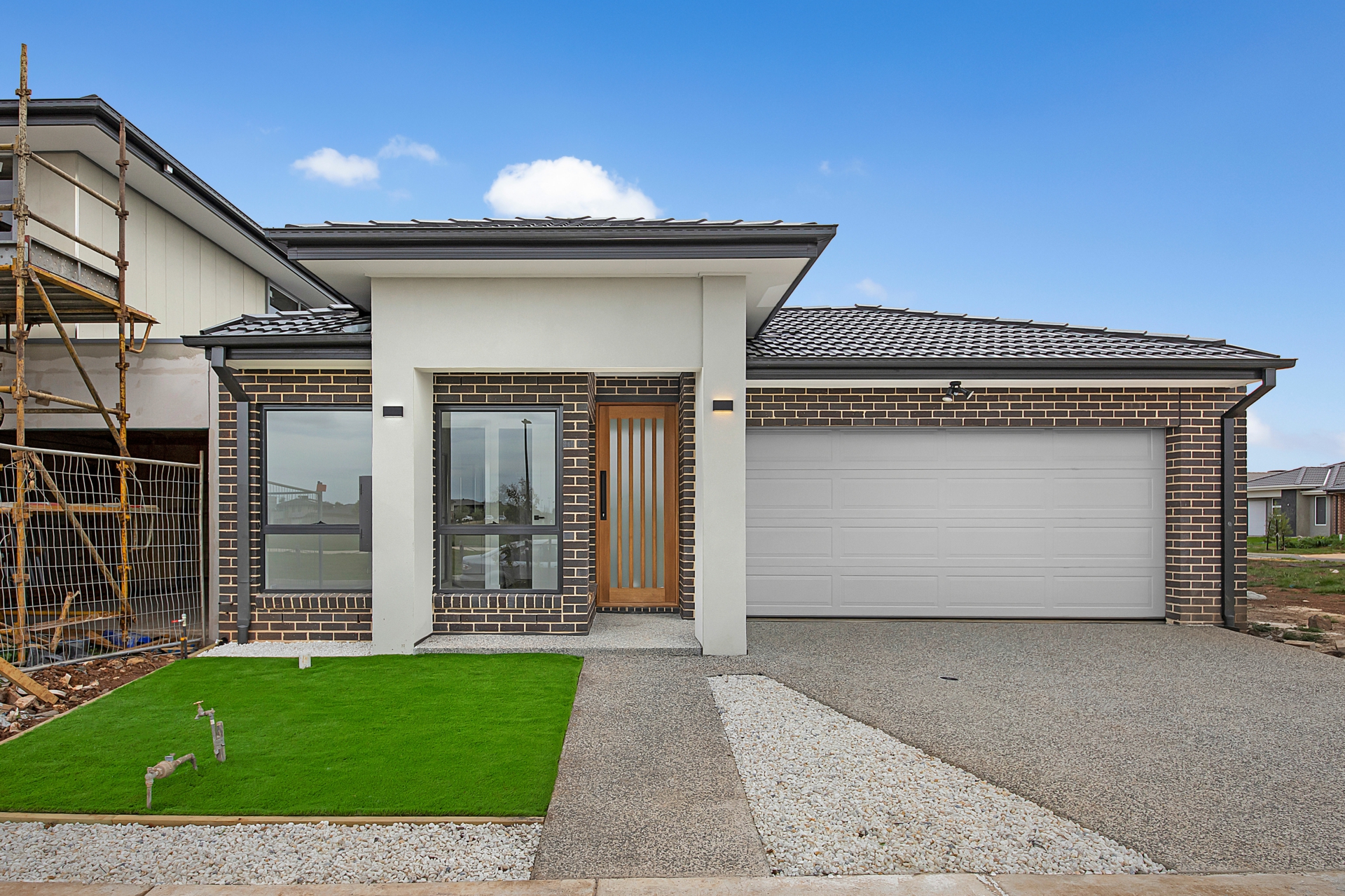85 Paskas Drive, FRASER RISE