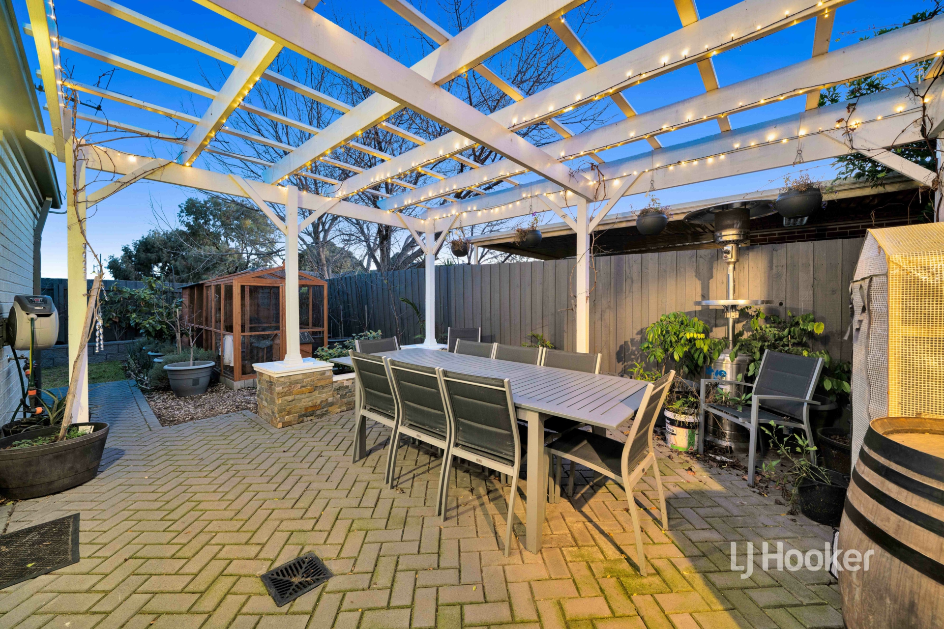 25 Machair Drive, POINT COOK
