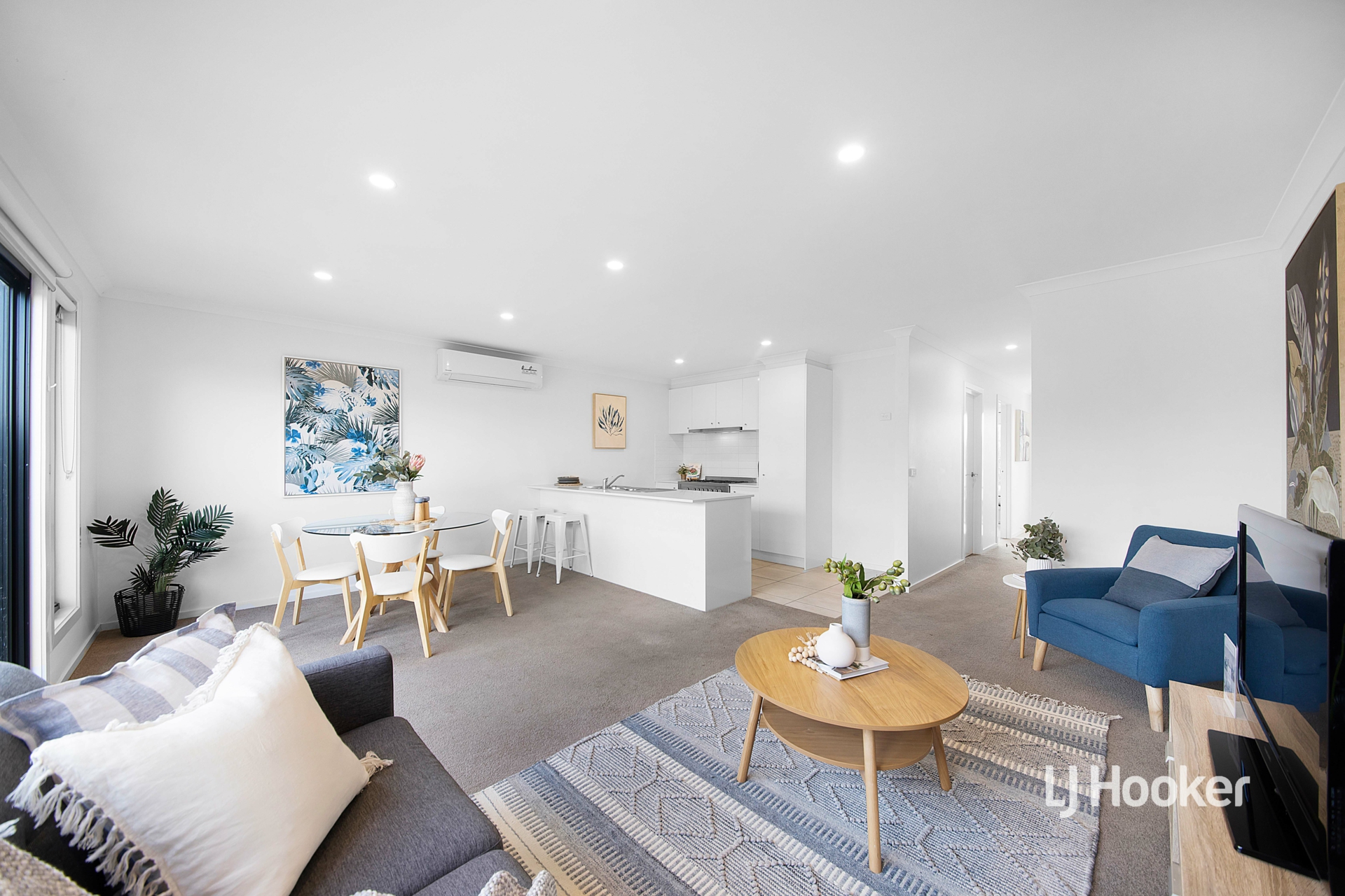 22 Heathwren View Werribee VIC Townhouse for Sale LJ Hooker