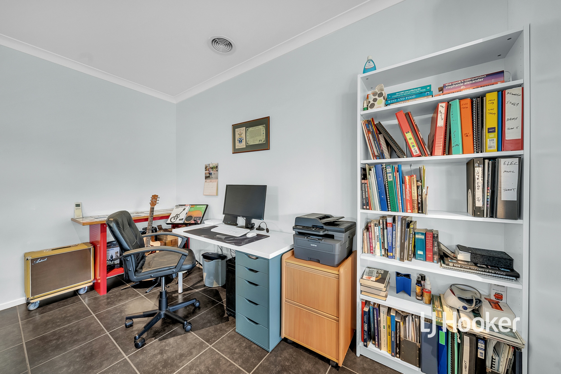 3/8 Marseilles Way, POINT COOK