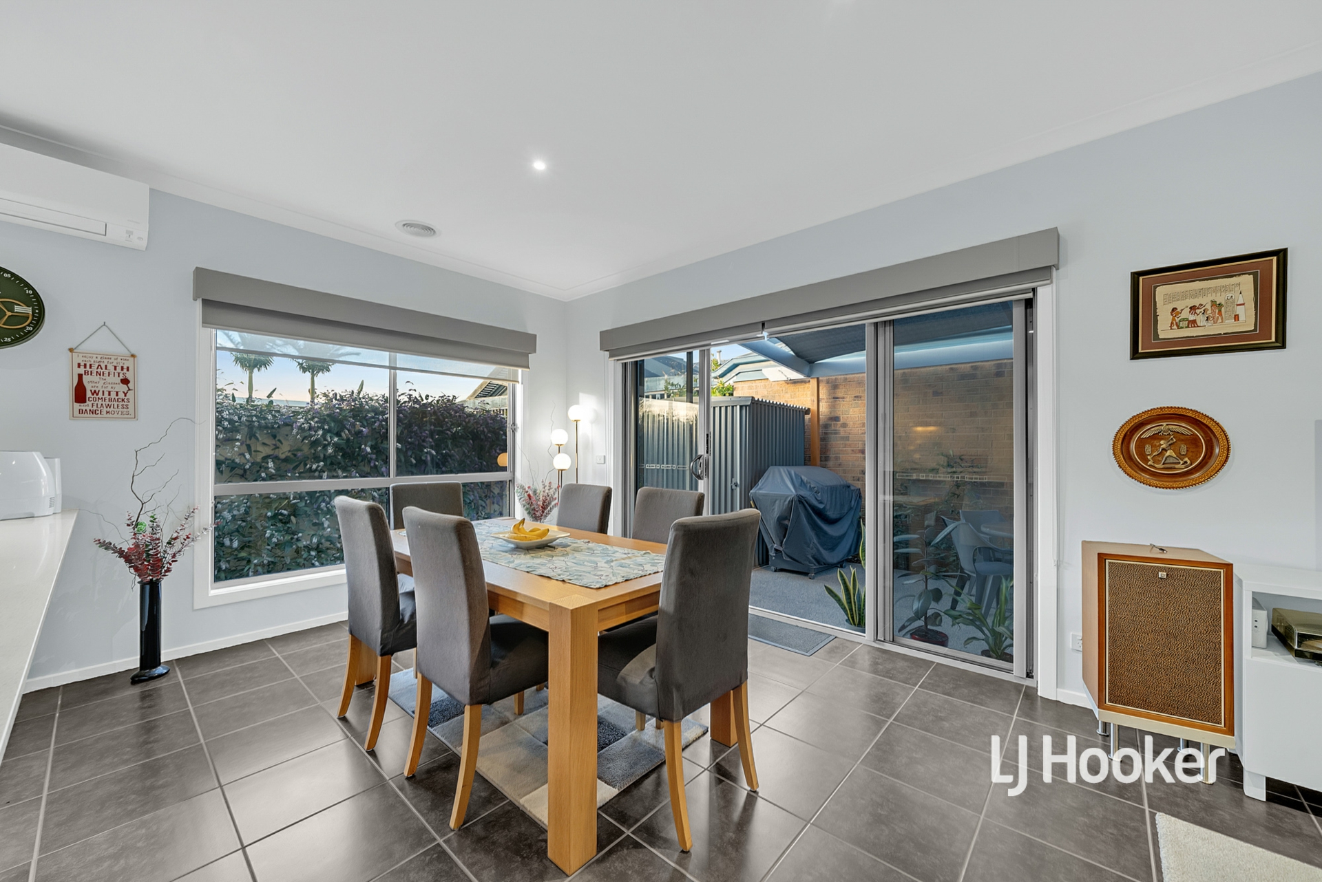 3/8 Marseilles Way, POINT COOK