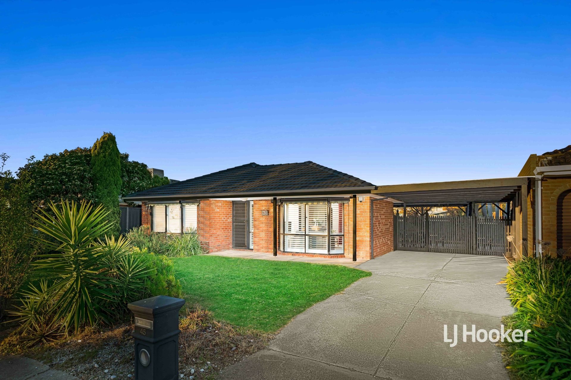 45 Seabrook Boulevard, Seabrook