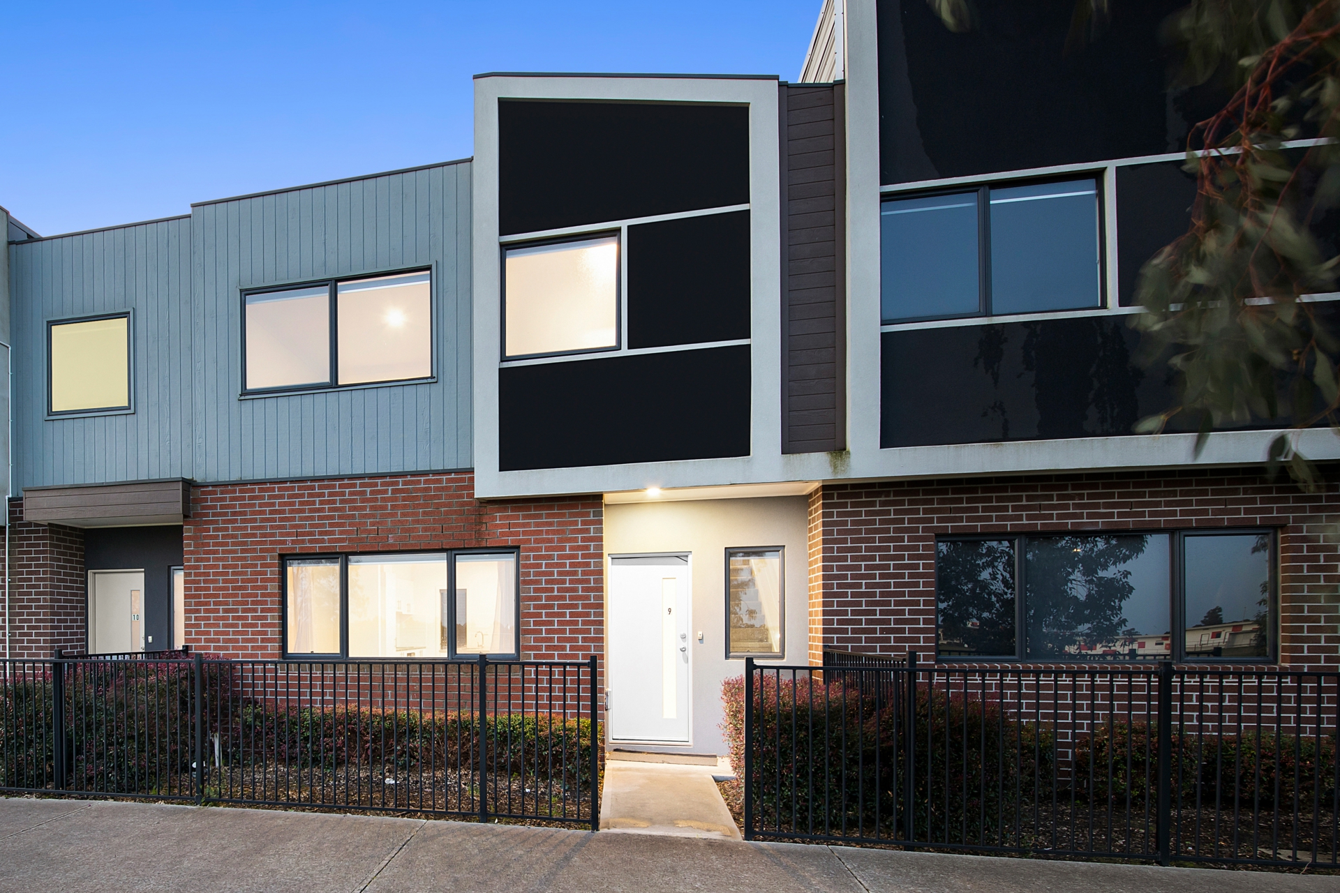 9/205 James Mirams Drive, ROXBURGH PARK