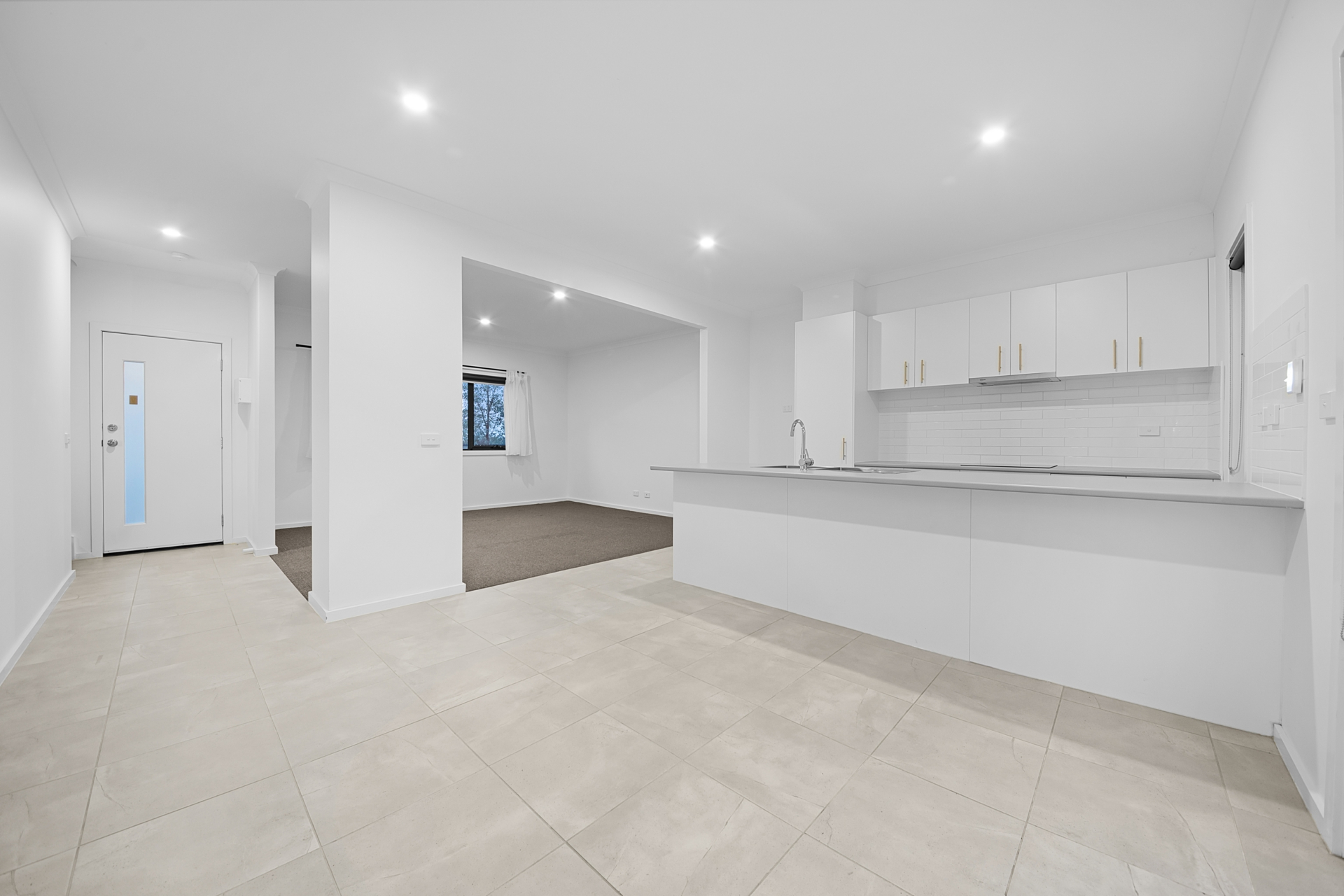 9/205 James Mirams Drive, ROXBURGH PARK