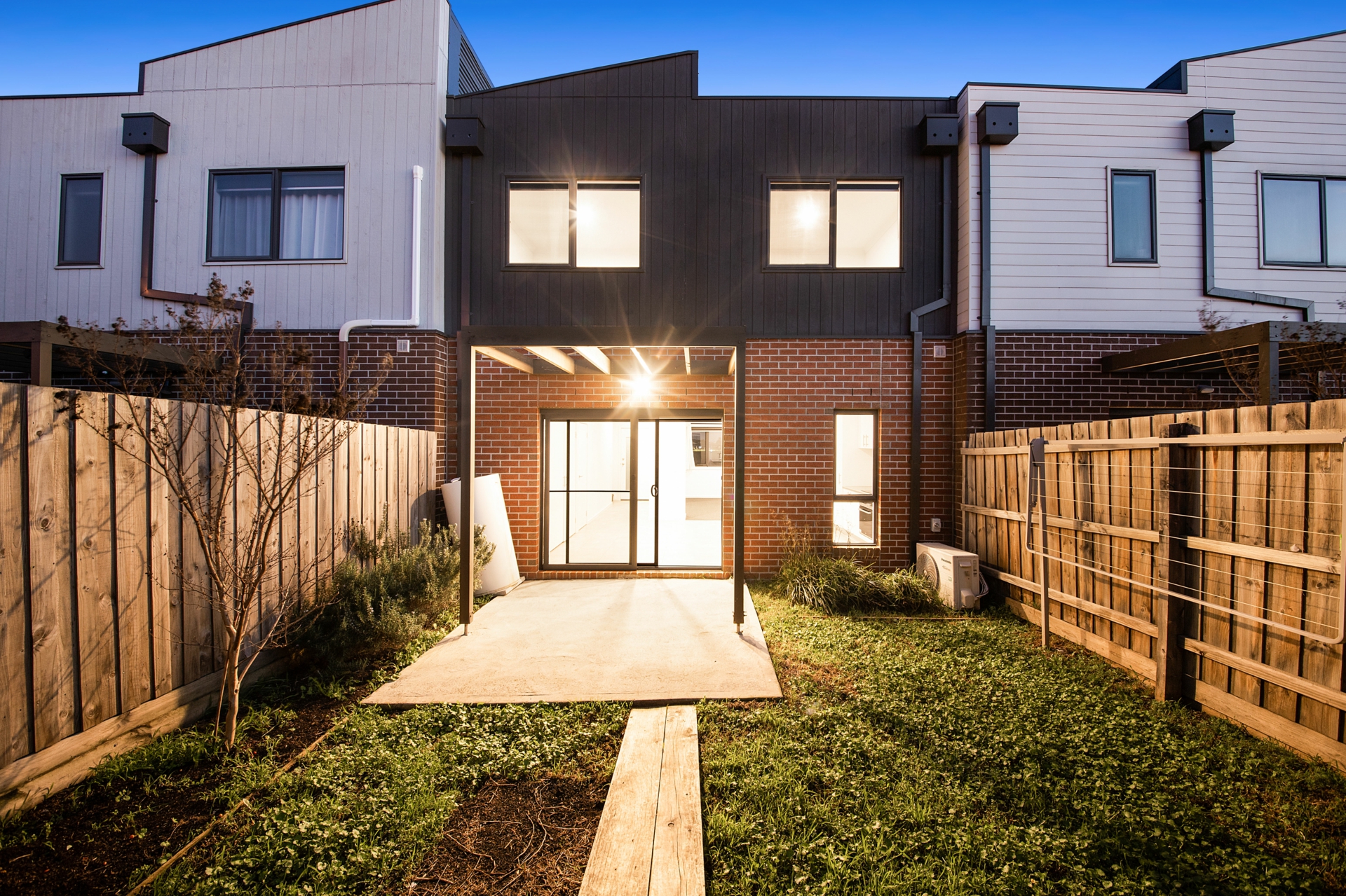 9/205 James Mirams Drive, ROXBURGH PARK