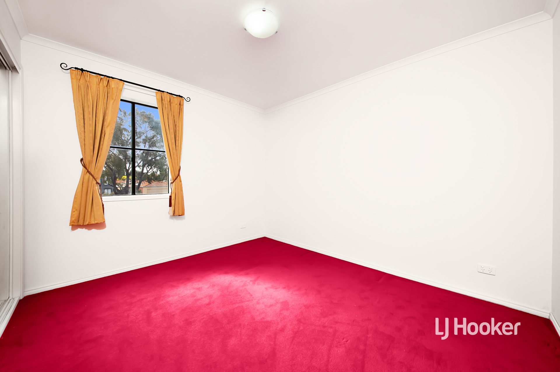 249 Hogans Road, HOPPERS CROSSING
