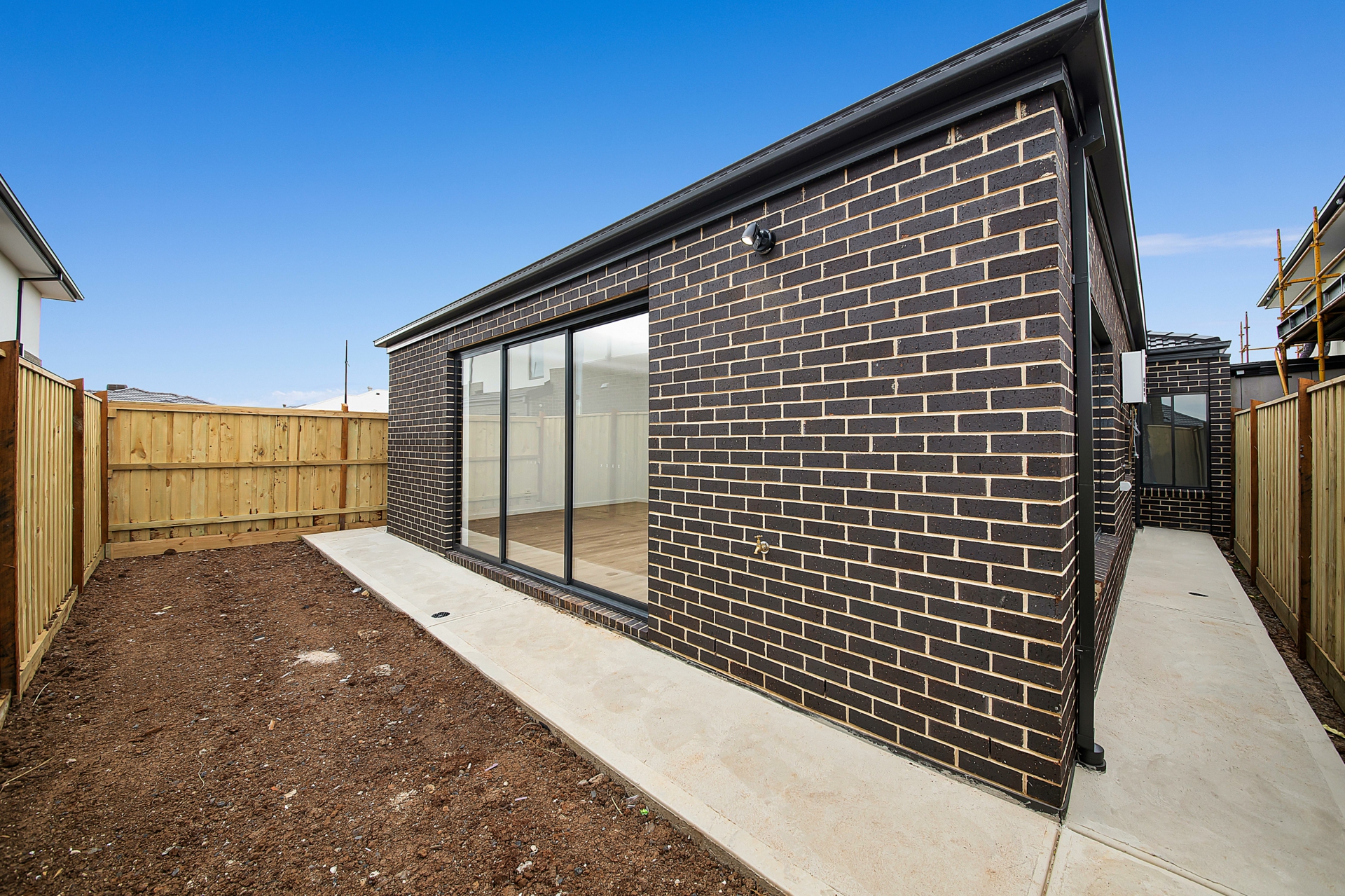 85 Paskas Drive, FRASER RISE