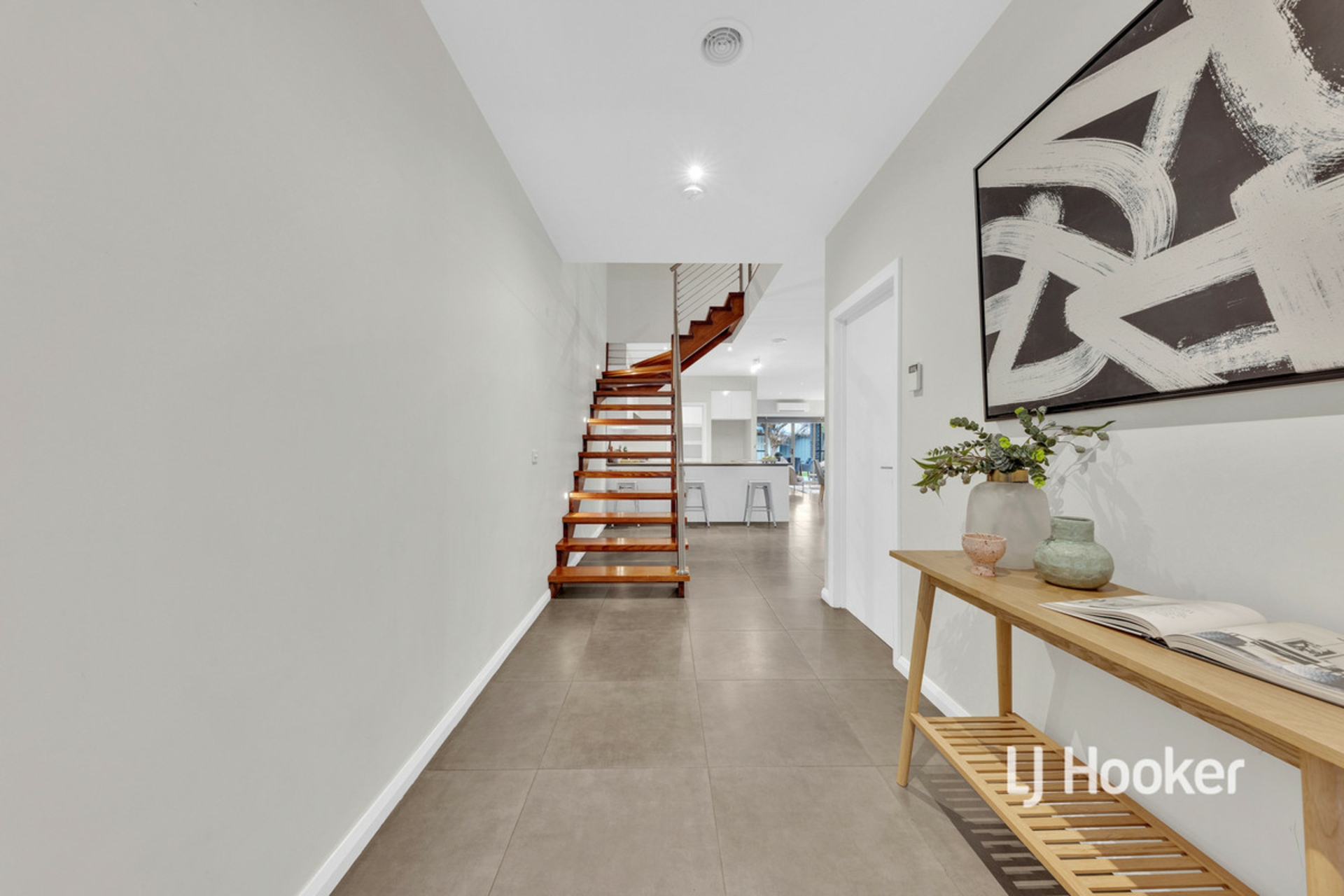 2/21 Lennon Boulevard, POINT COOK