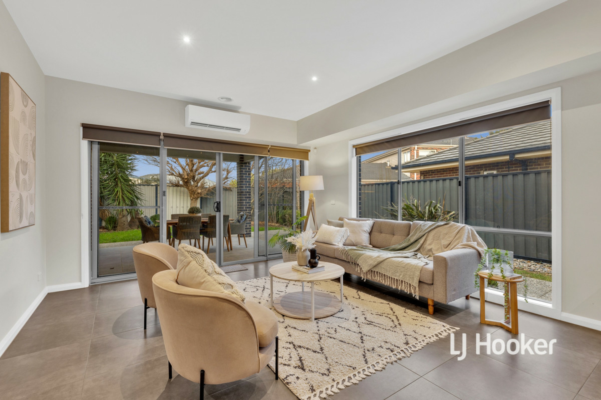 2/21 Lennon Boulevard, POINT COOK