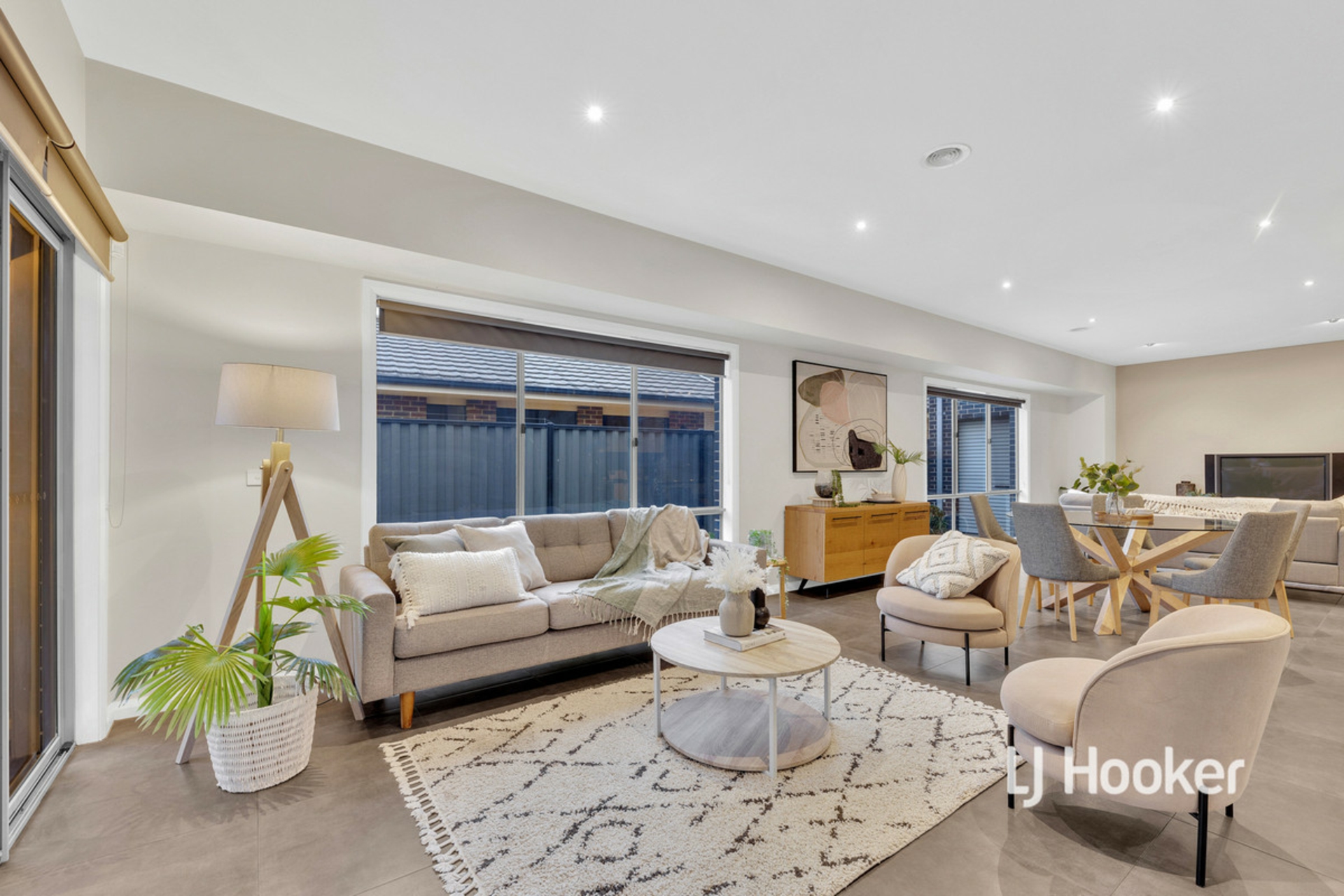 2/21 Lennon Boulevard, POINT COOK