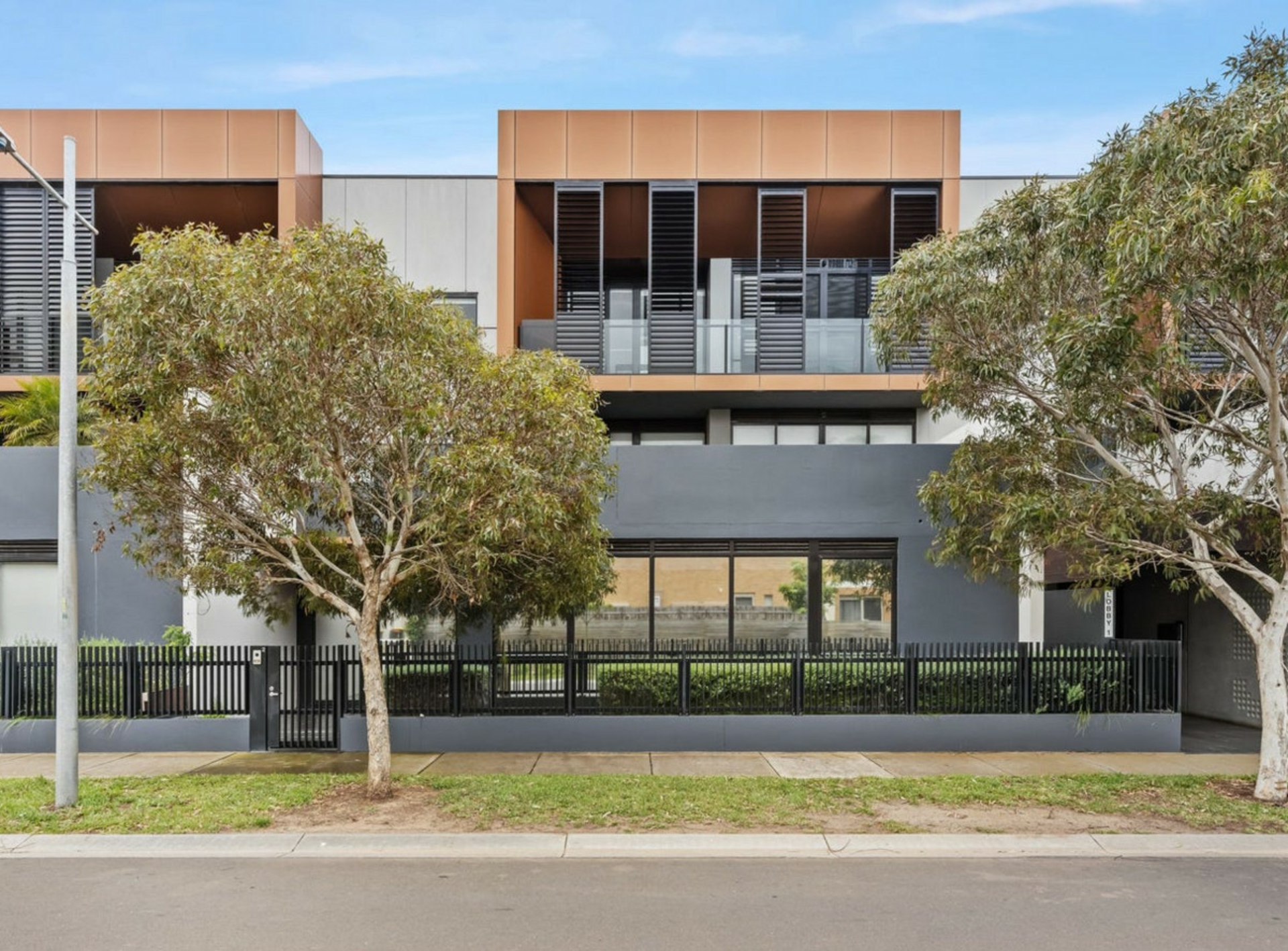 2/50 Catamaran Drive, WERRIBEE SOUTH
