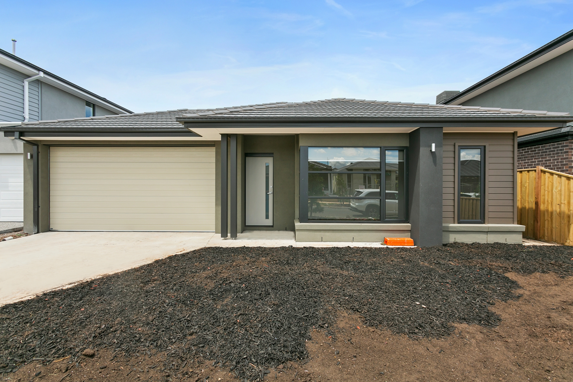 14 Corfu Street, FRASER RISE