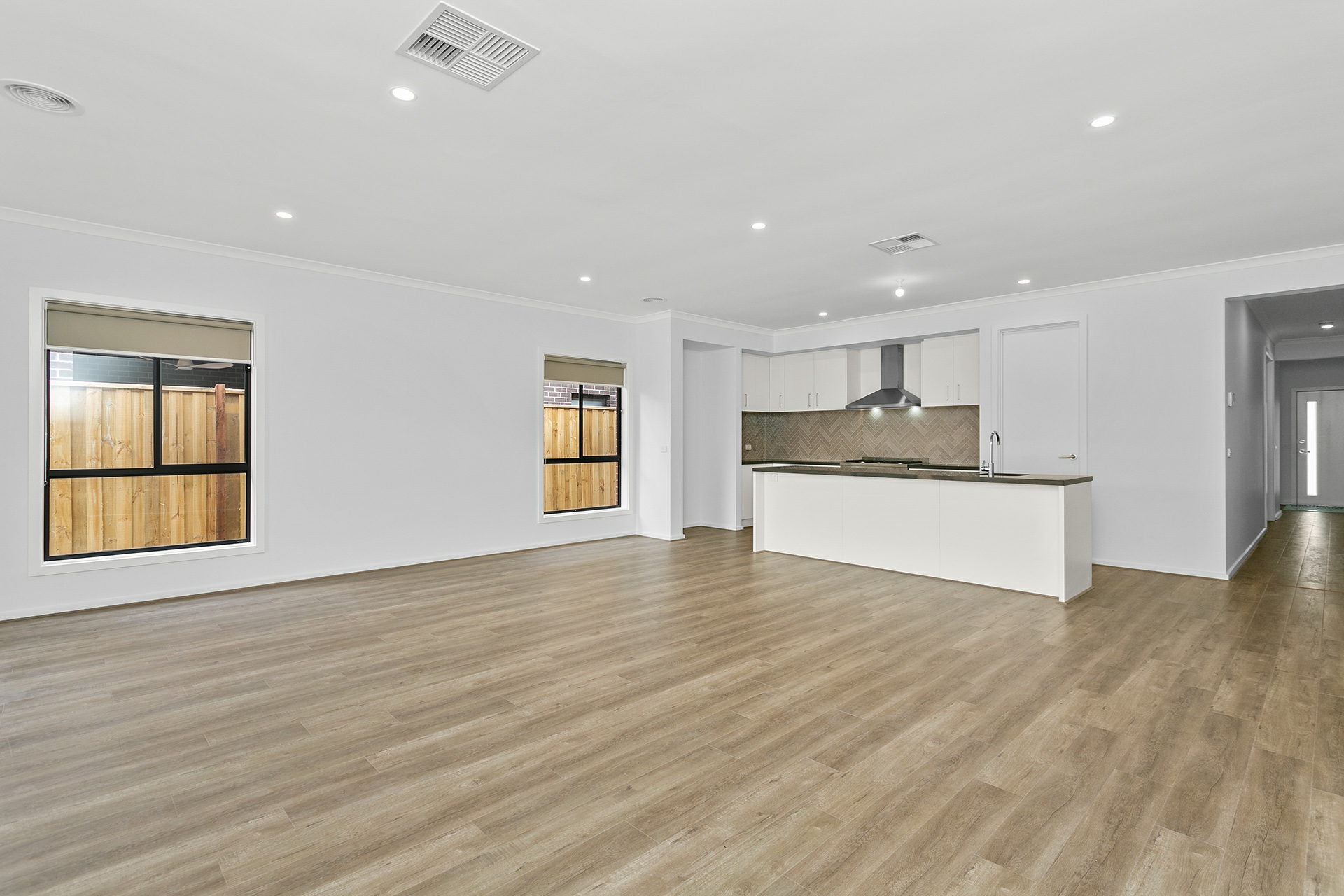 14 Corfu Street, FRASER RISE