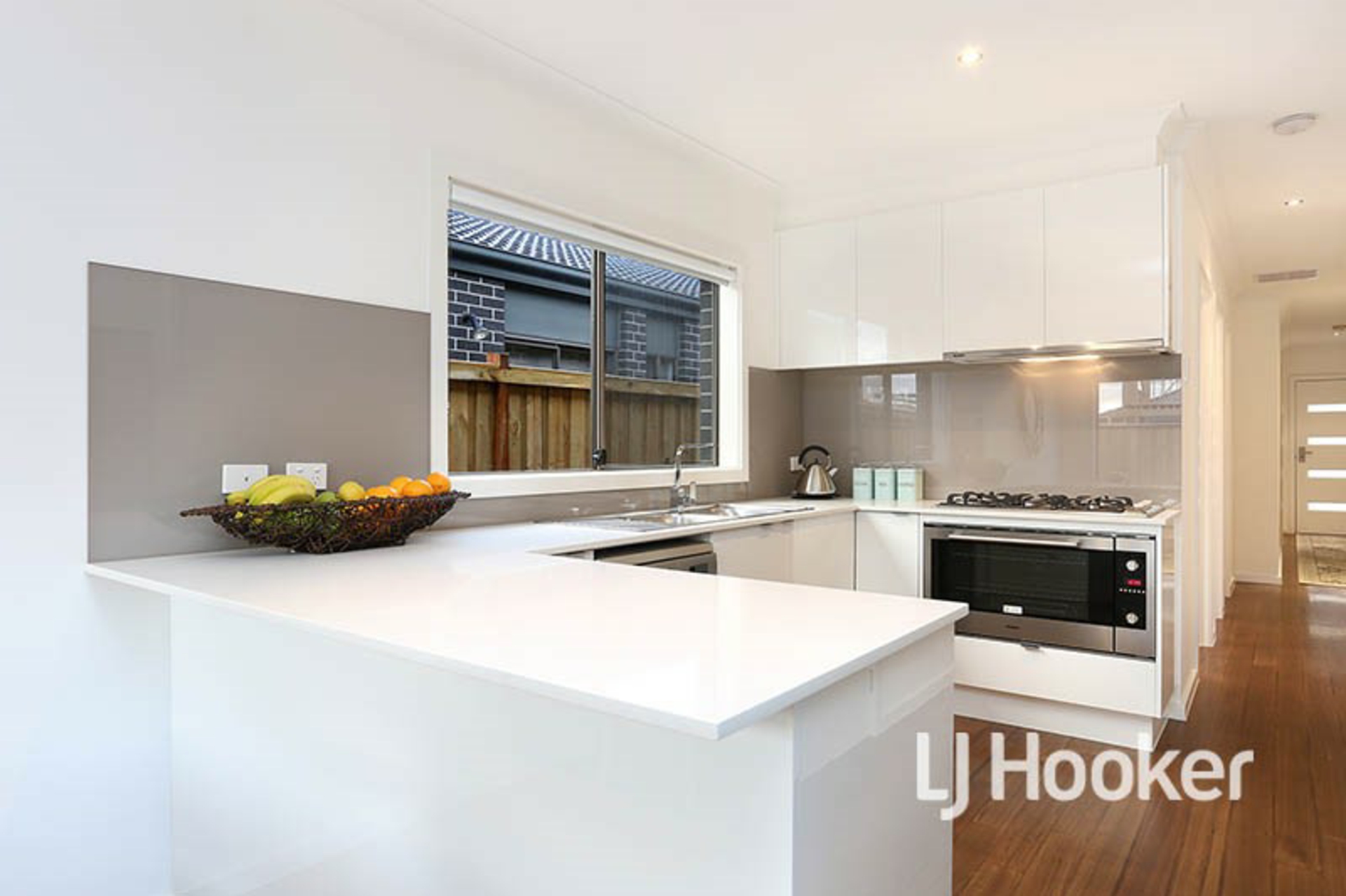 15 Sissinghurst Street, TRUGANINA