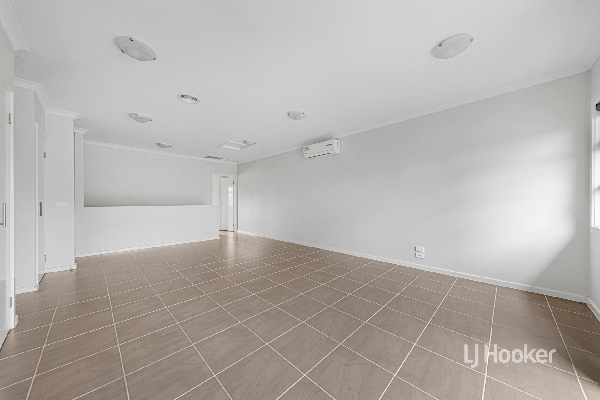 9 Burssi Circuit, DOREEN
