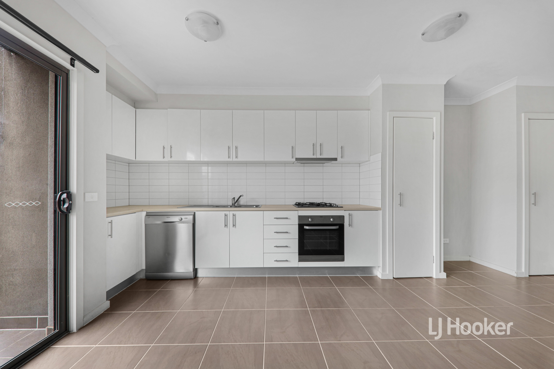 9 Burssi Circuit, DOREEN