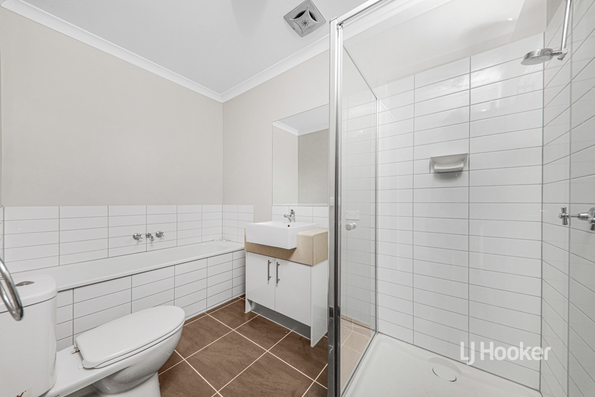 9 Burssi Circuit, DOREEN