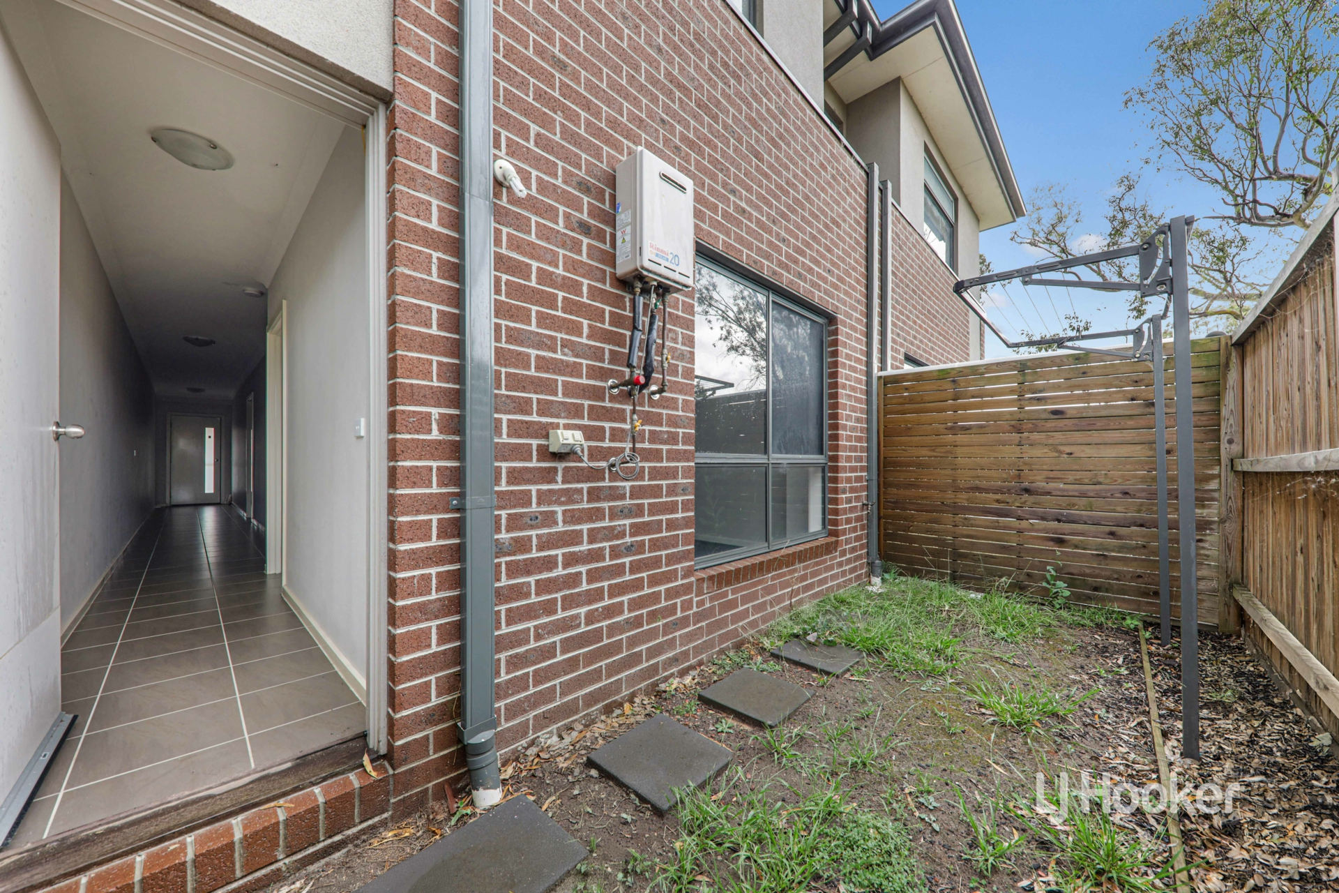 9 Burssi Circuit, DOREEN