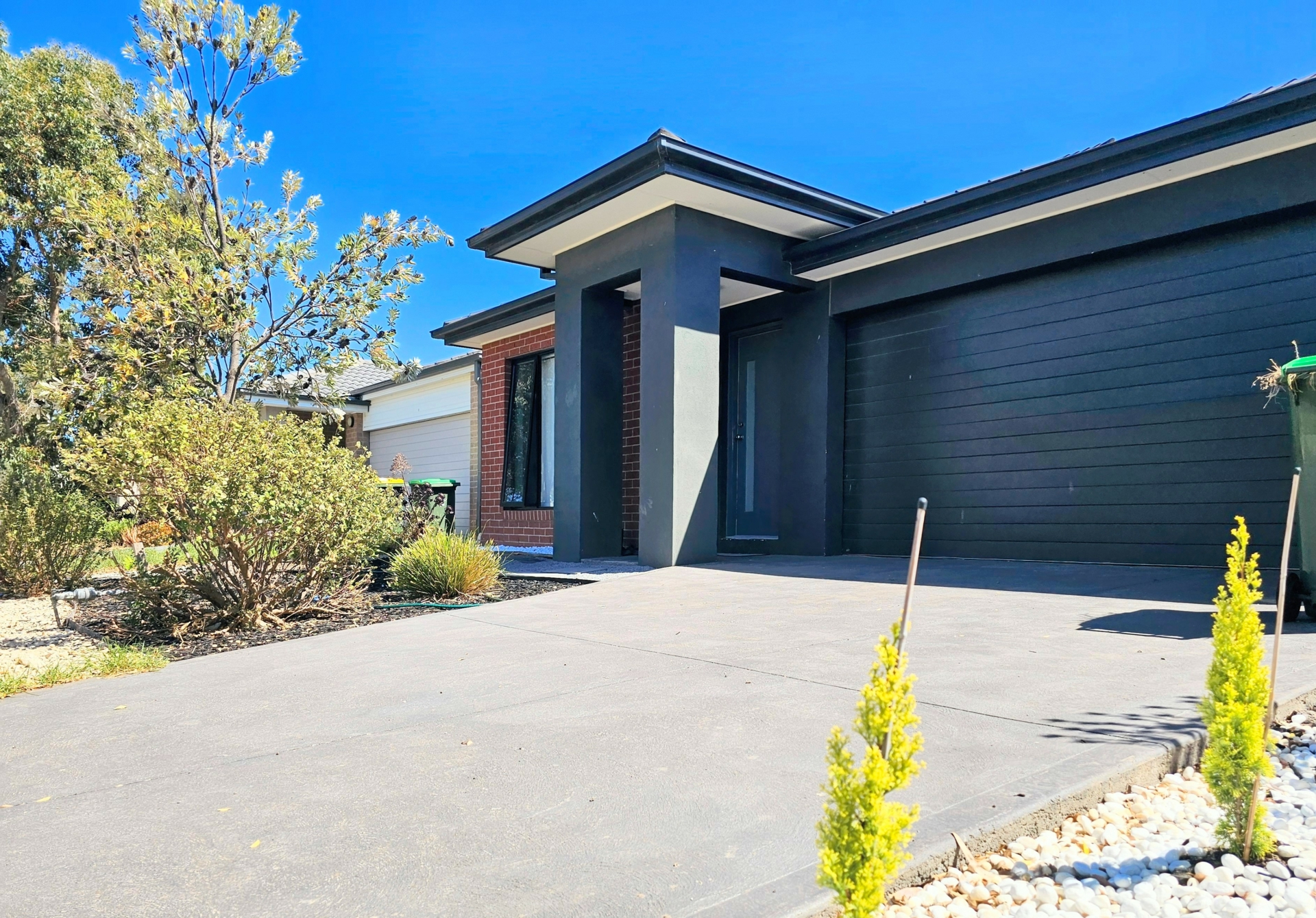 14 Casino Parade, POINT COOK
