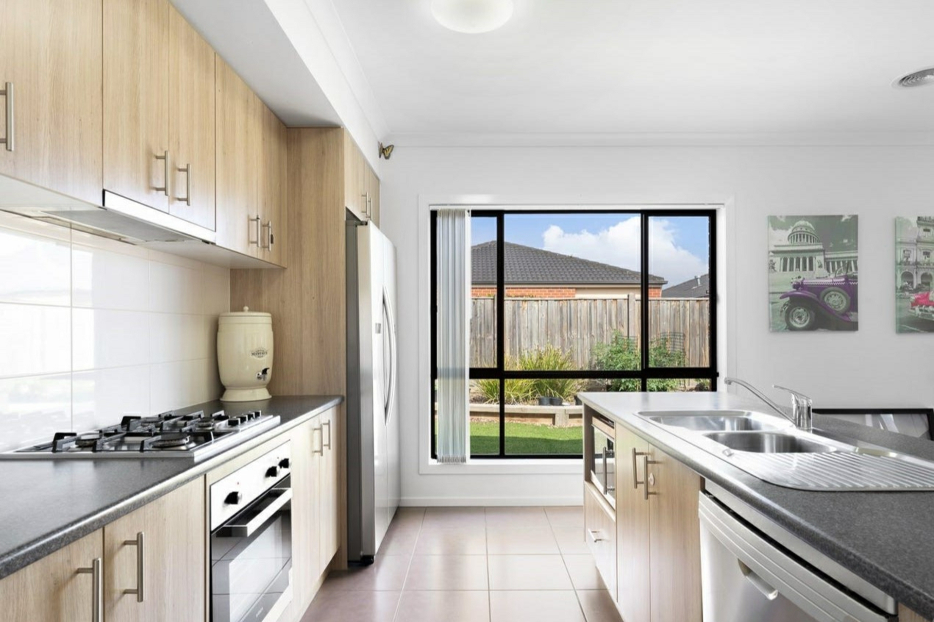 14 Casino Parade, POINT COOK