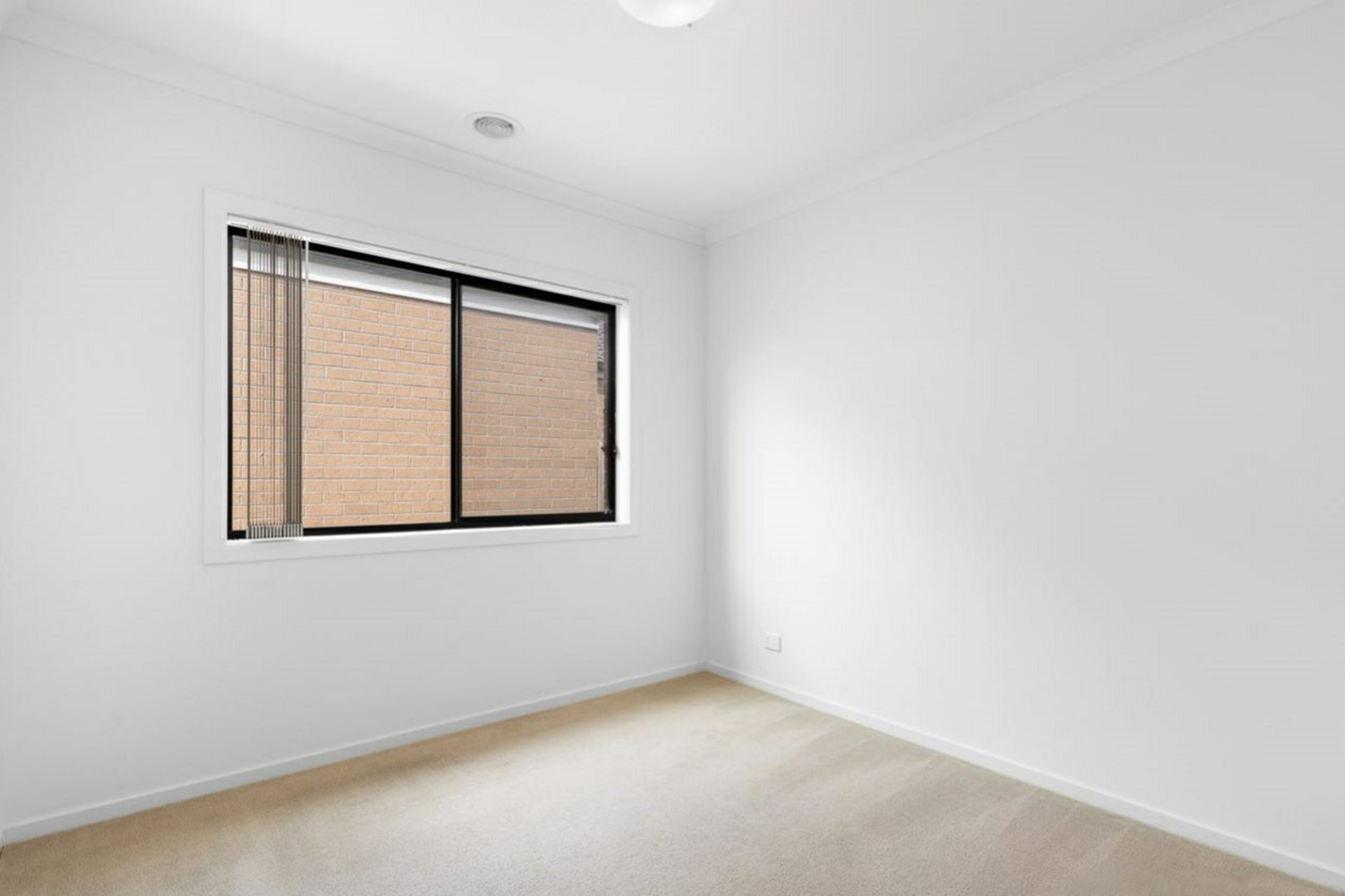 14 Casino Parade, POINT COOK