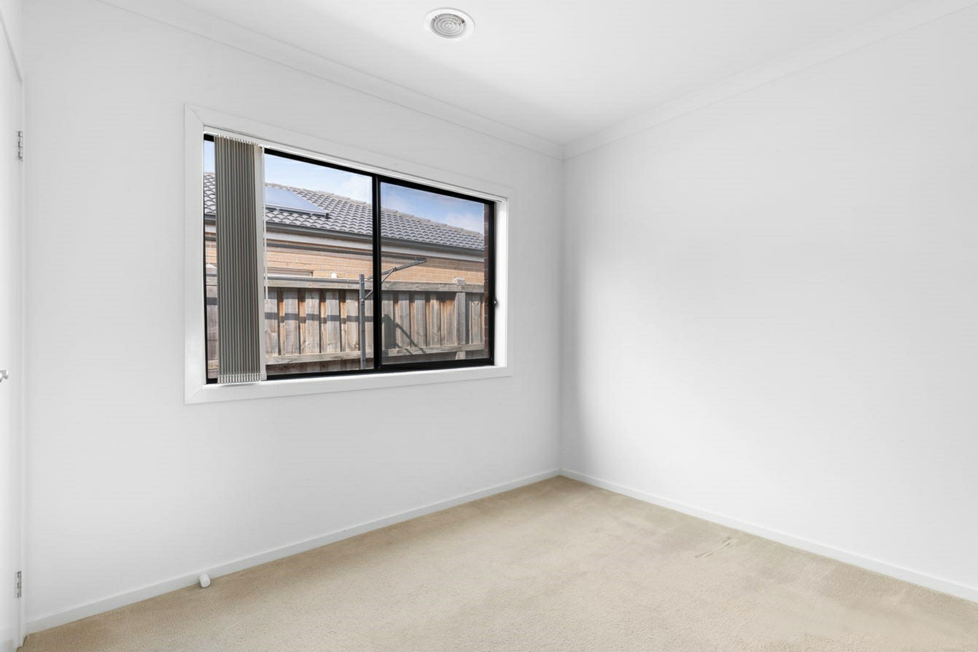 14 Casino Parade, POINT COOK
