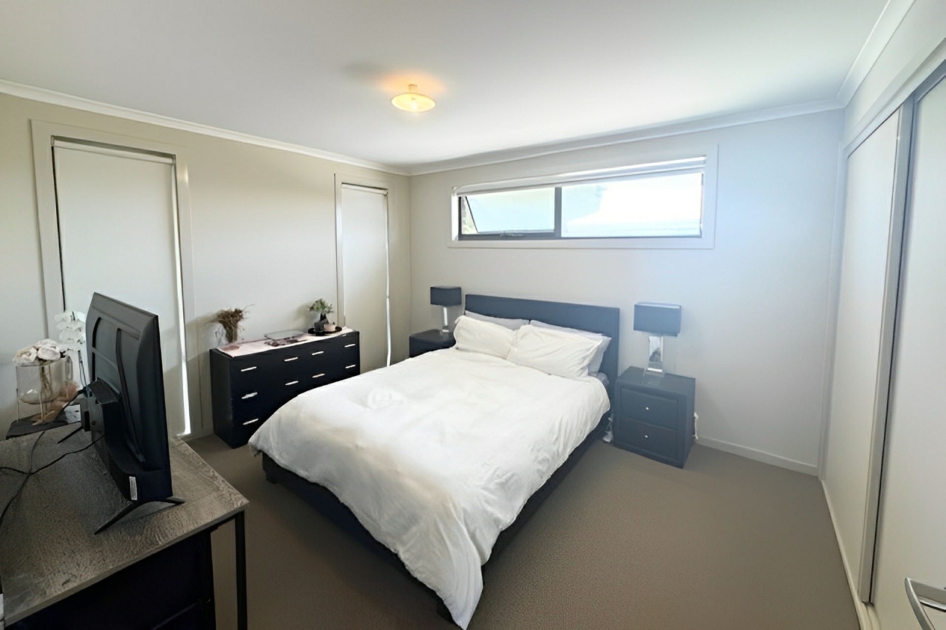 2/181 Riversdale Drive, TARNEIT