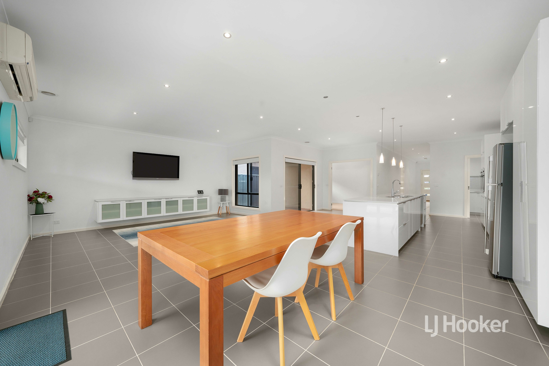 29 Yarraman Road, MANOR LAKES