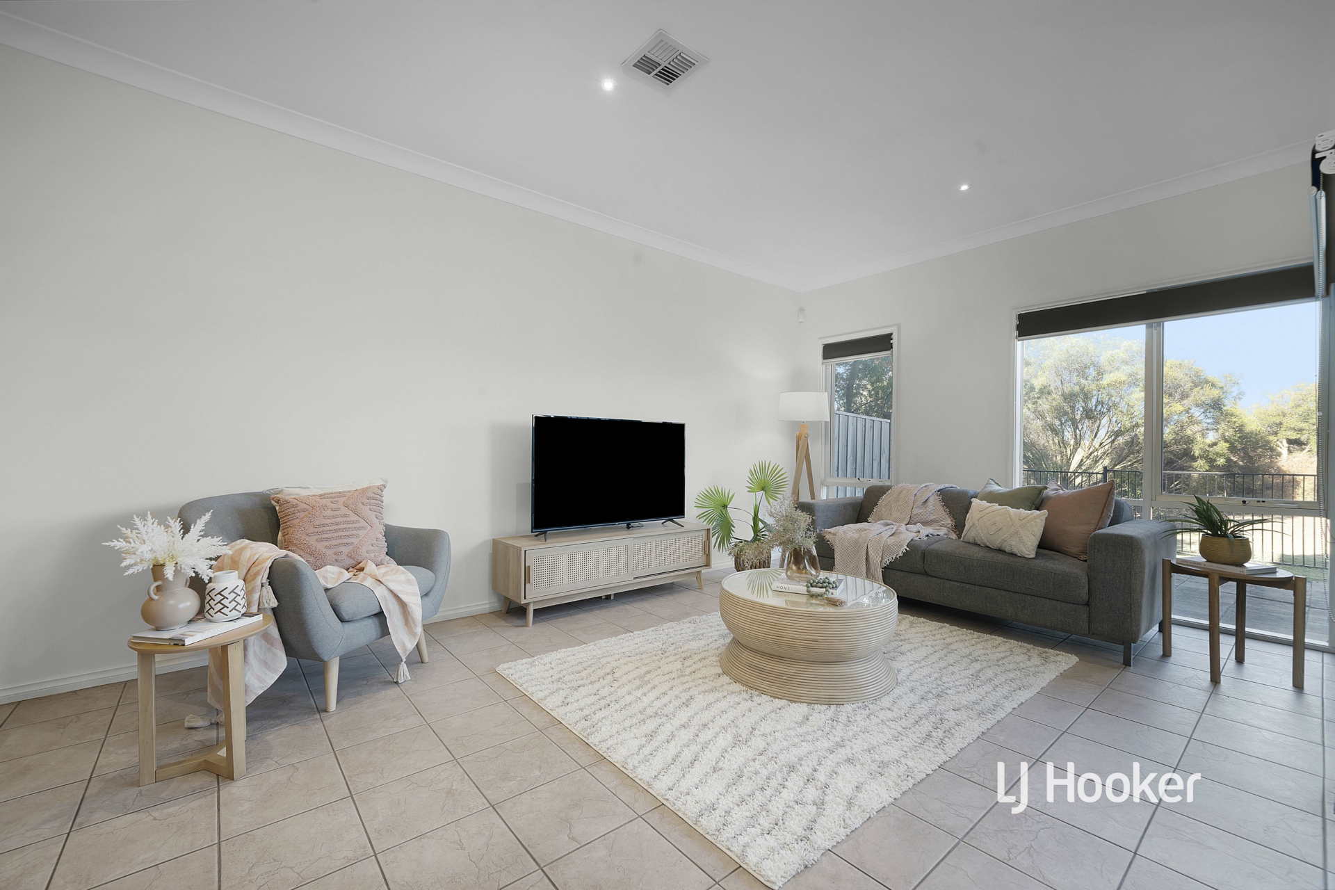 39/1 Greg Norman Drive, SANCTUARY LAKES