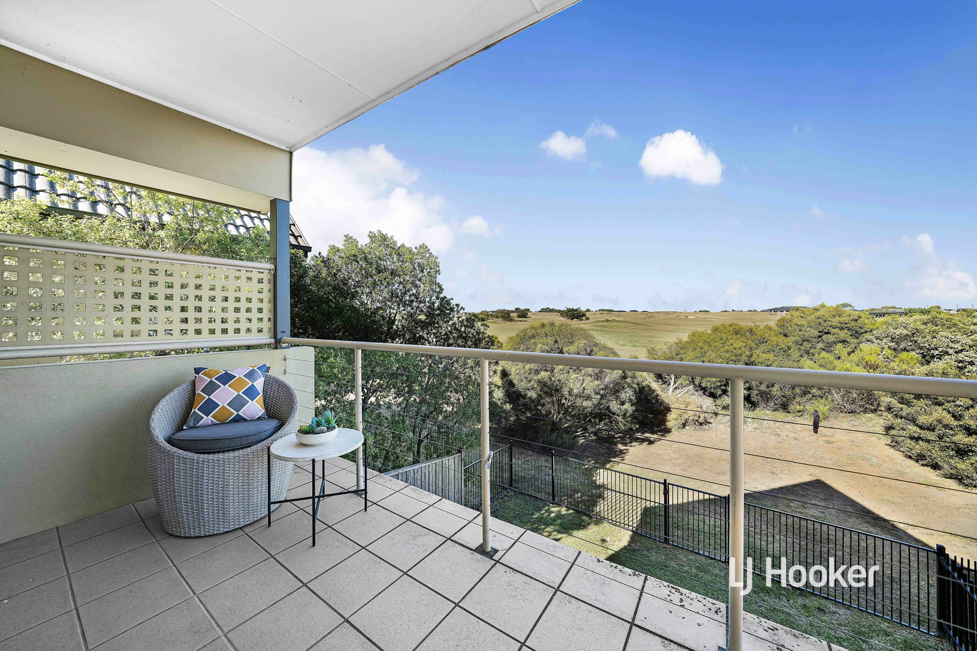 39/1 Greg Norman Drive, SANCTUARY LAKES