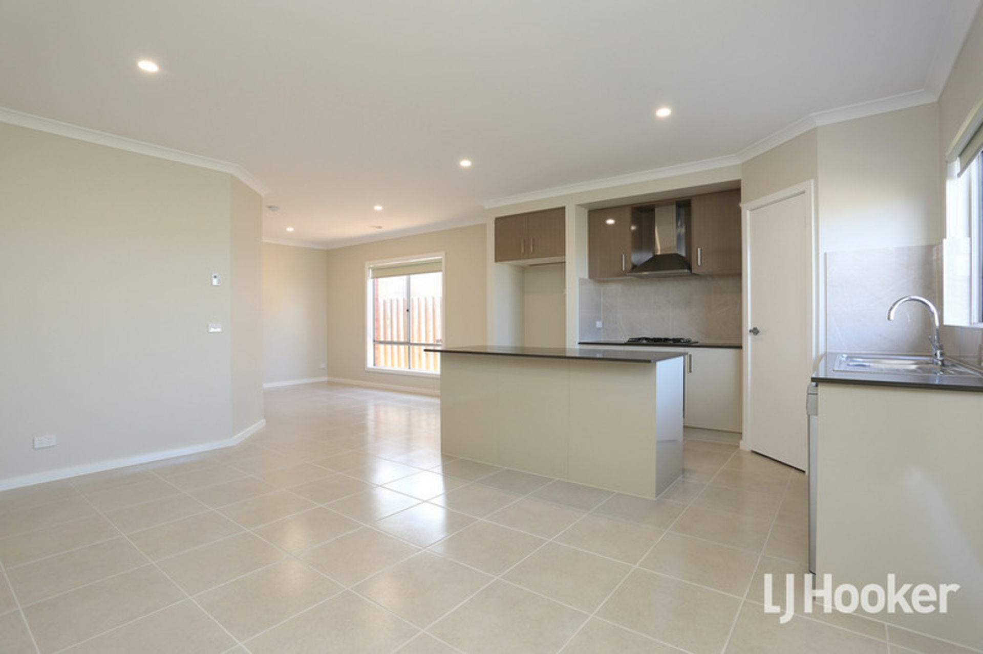 21 Singleton Way, POINT COOK