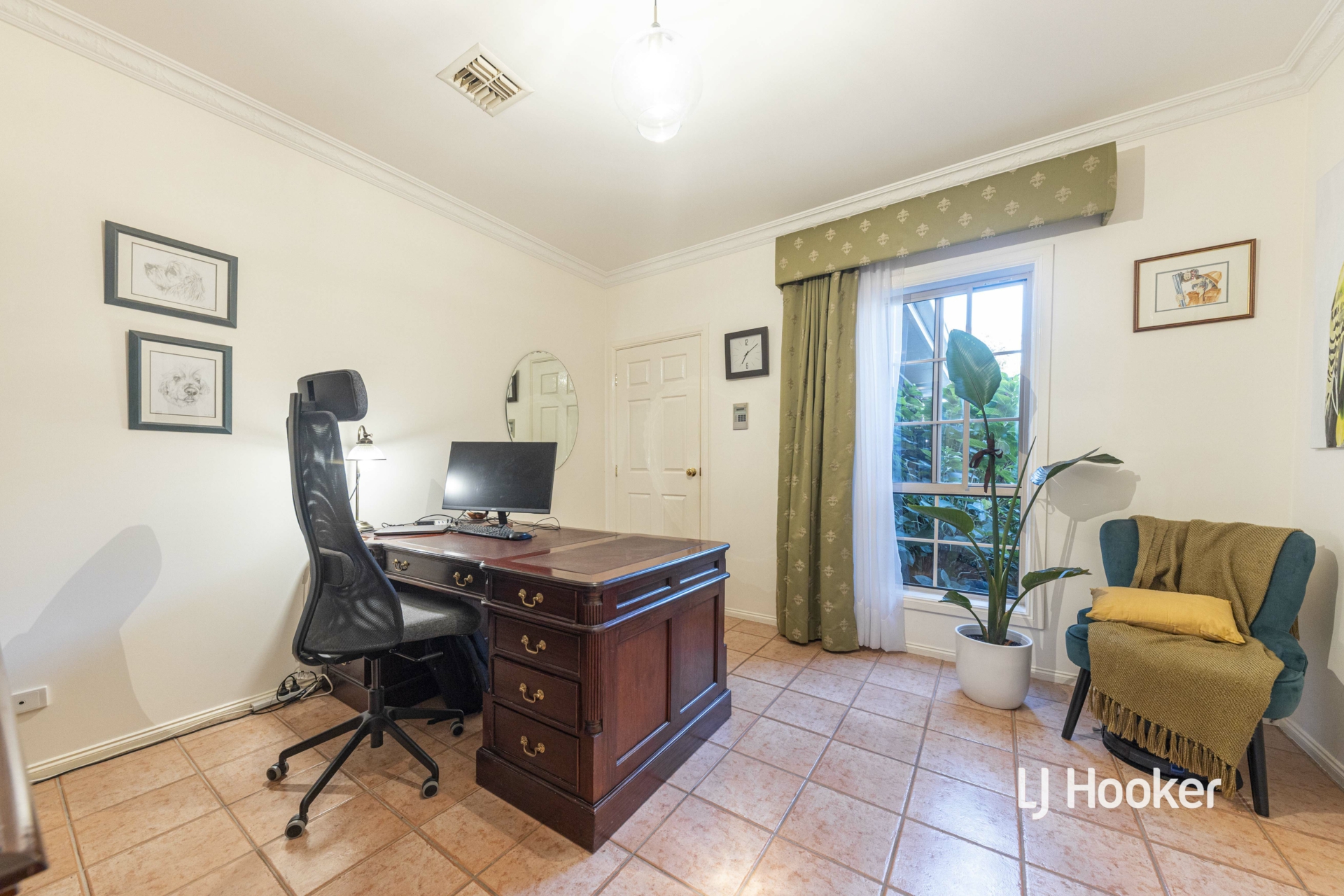 6 The Terrace, SEABROOK
