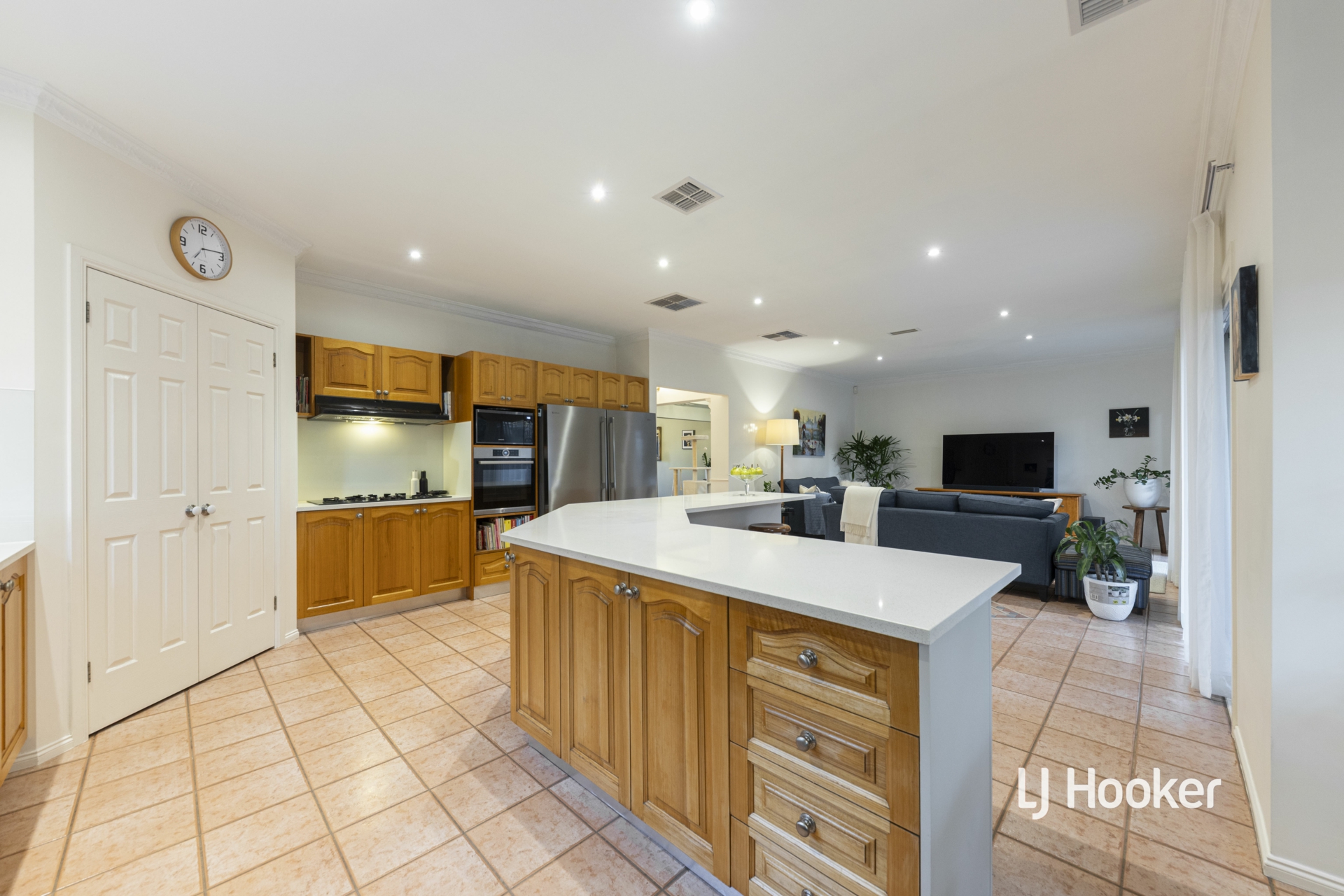 6 The Terrace, SEABROOK