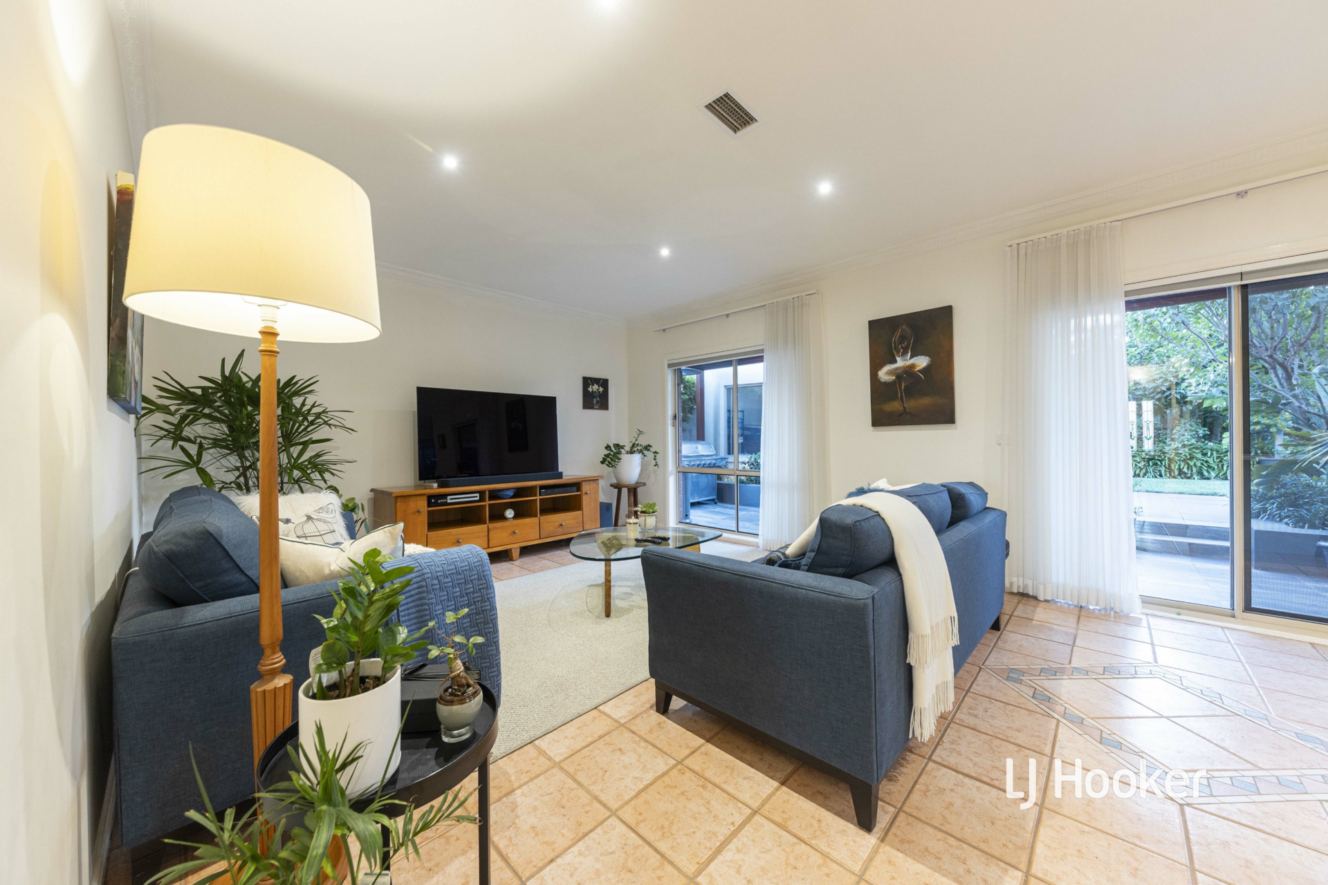 6 The Terrace, SEABROOK