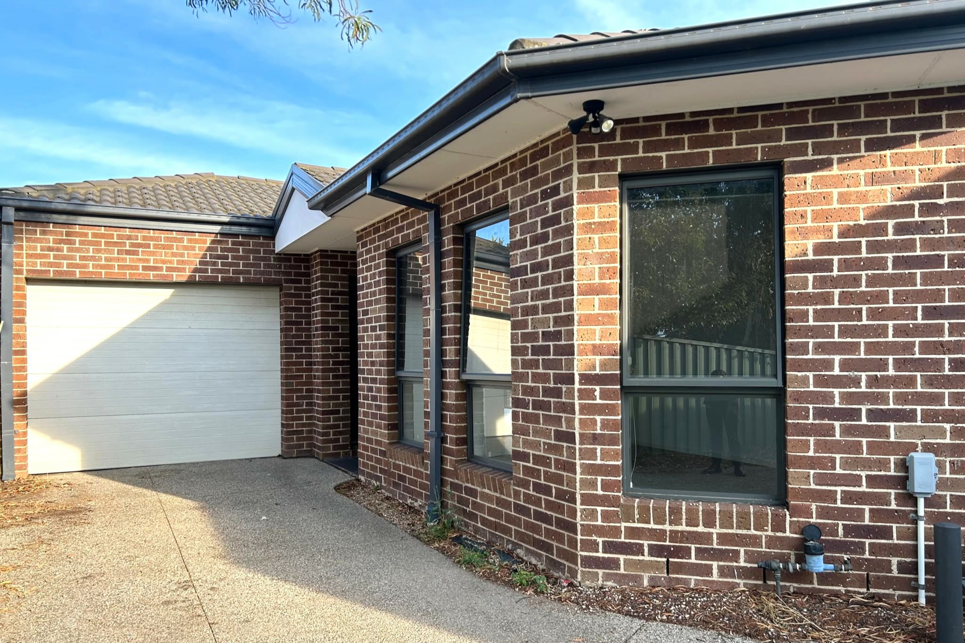 2/1 Lynch Court, ALTONA MEADOWS