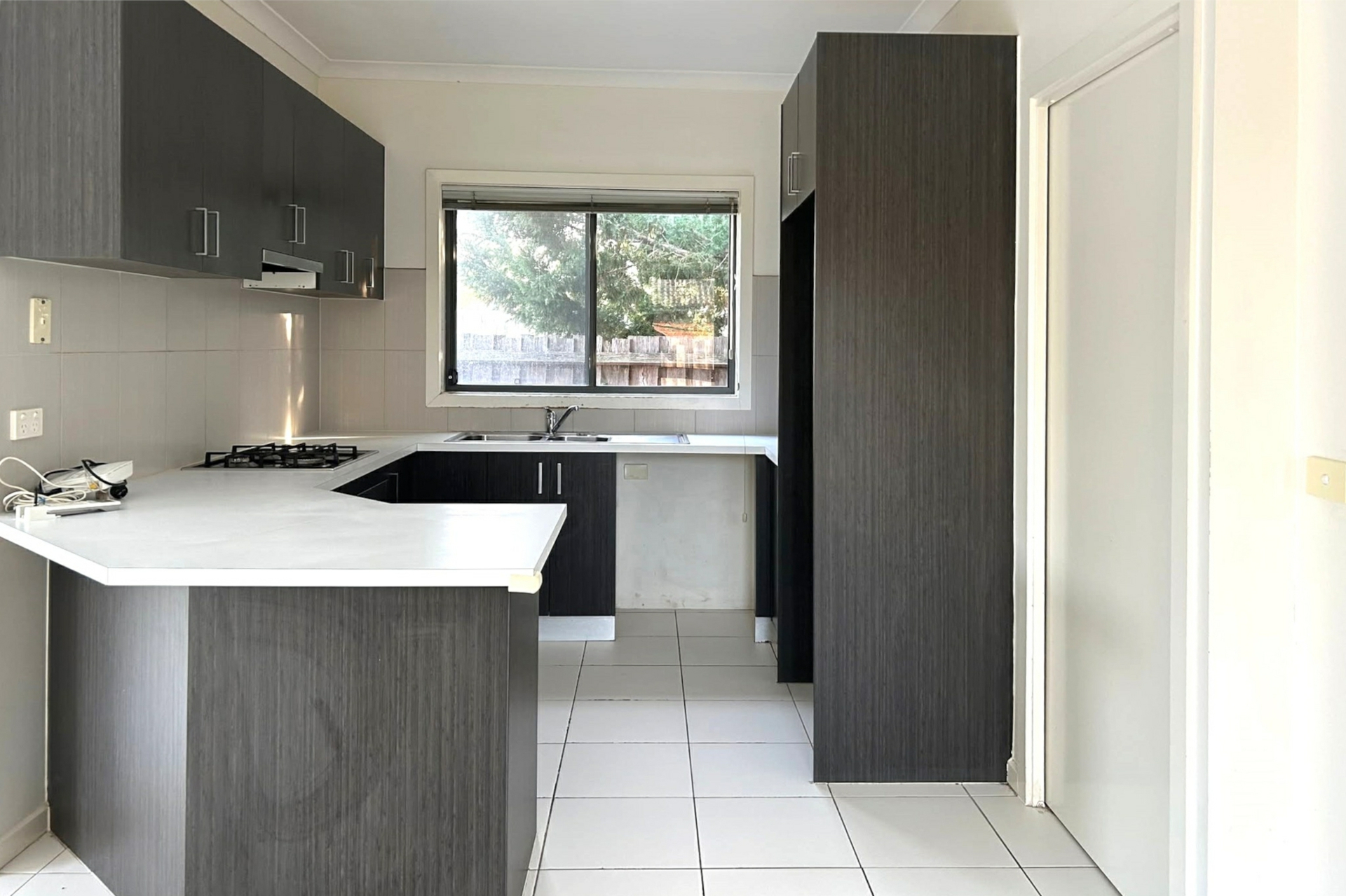 2/1 Lynch Court, ALTONA MEADOWS