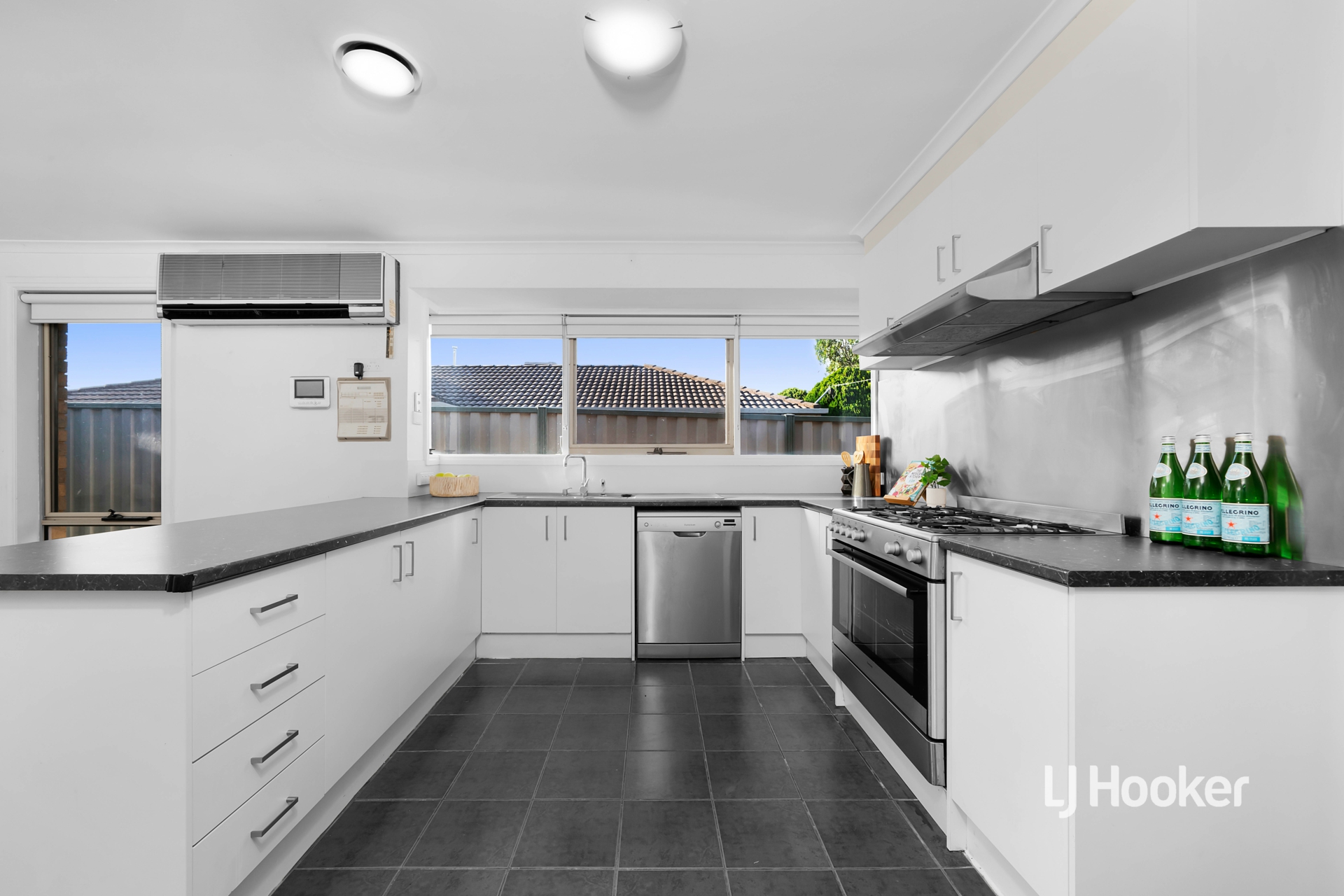 181 Rosella Avenue, WERRIBEE