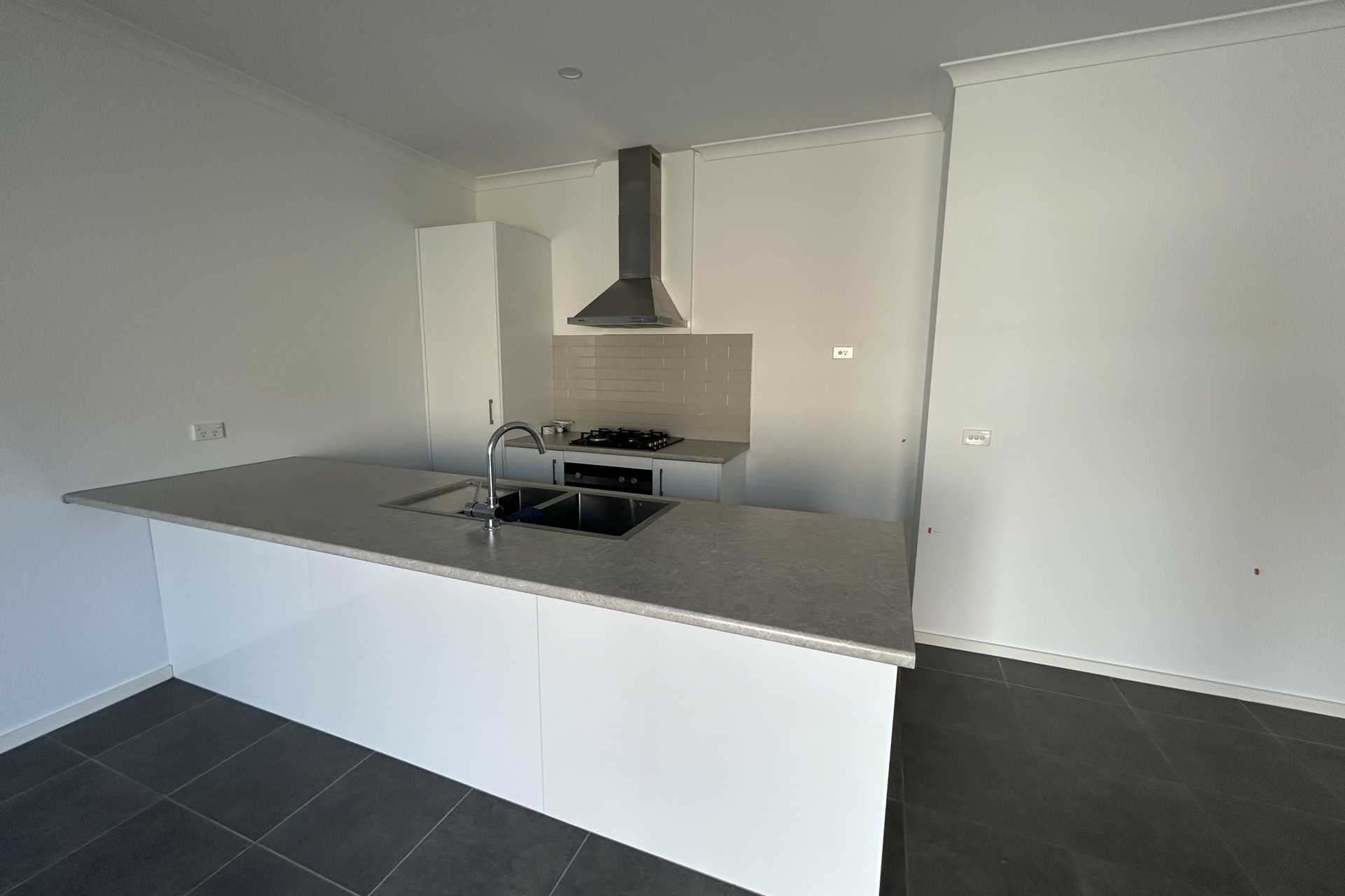 15 Zesty Walk, MANOR LAKES
